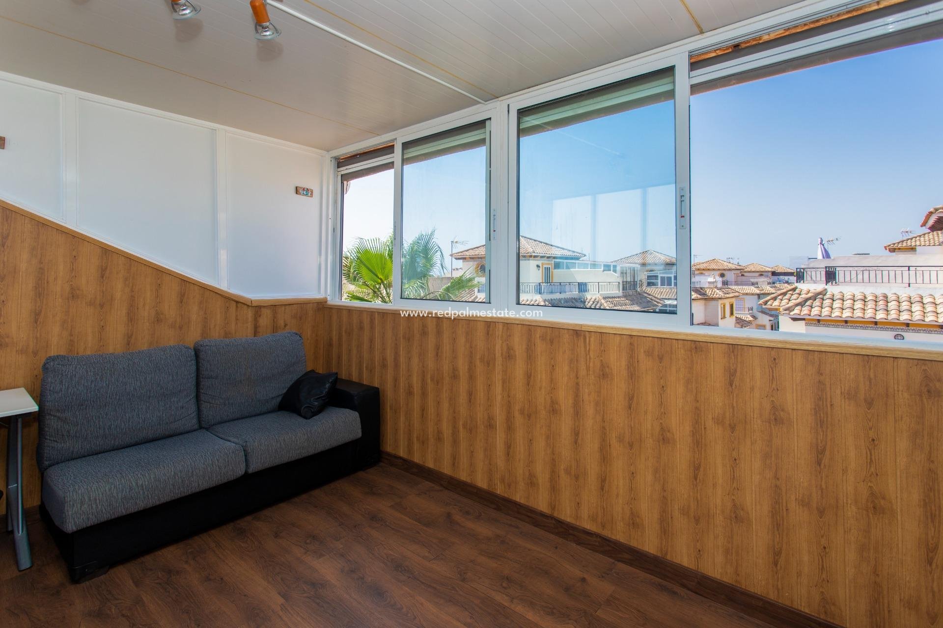 Resale - Bungalow -
Orihuela Costa - Punta prima