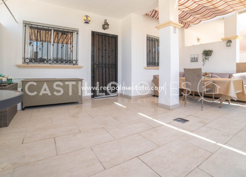 Resale - Bungalow -
Orihuela Costa - Punta prima