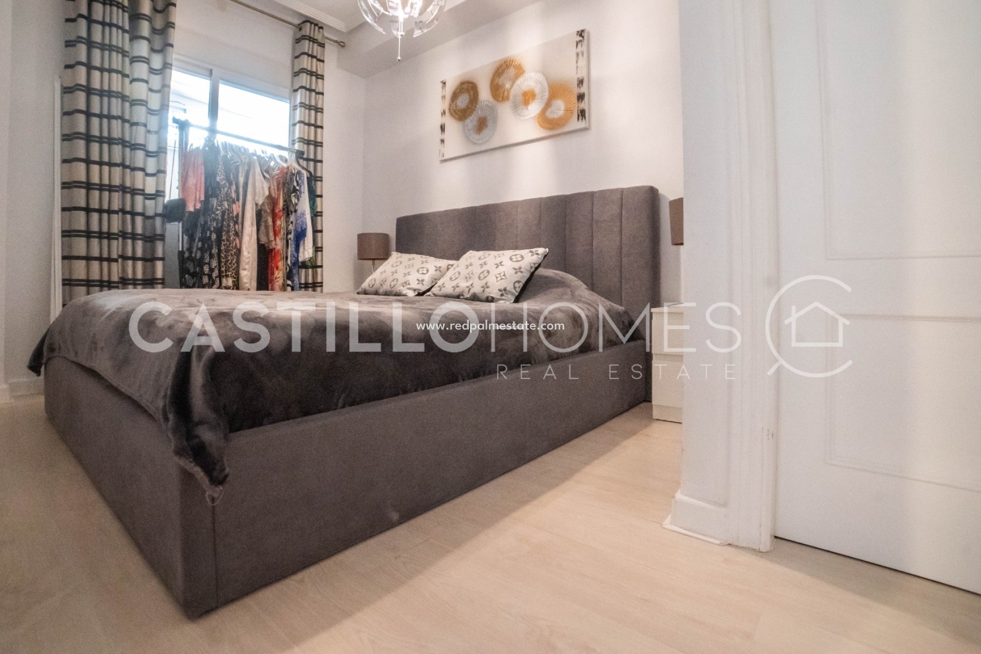 Resale - Bungalow -
Orihuela Costa - Punta prima