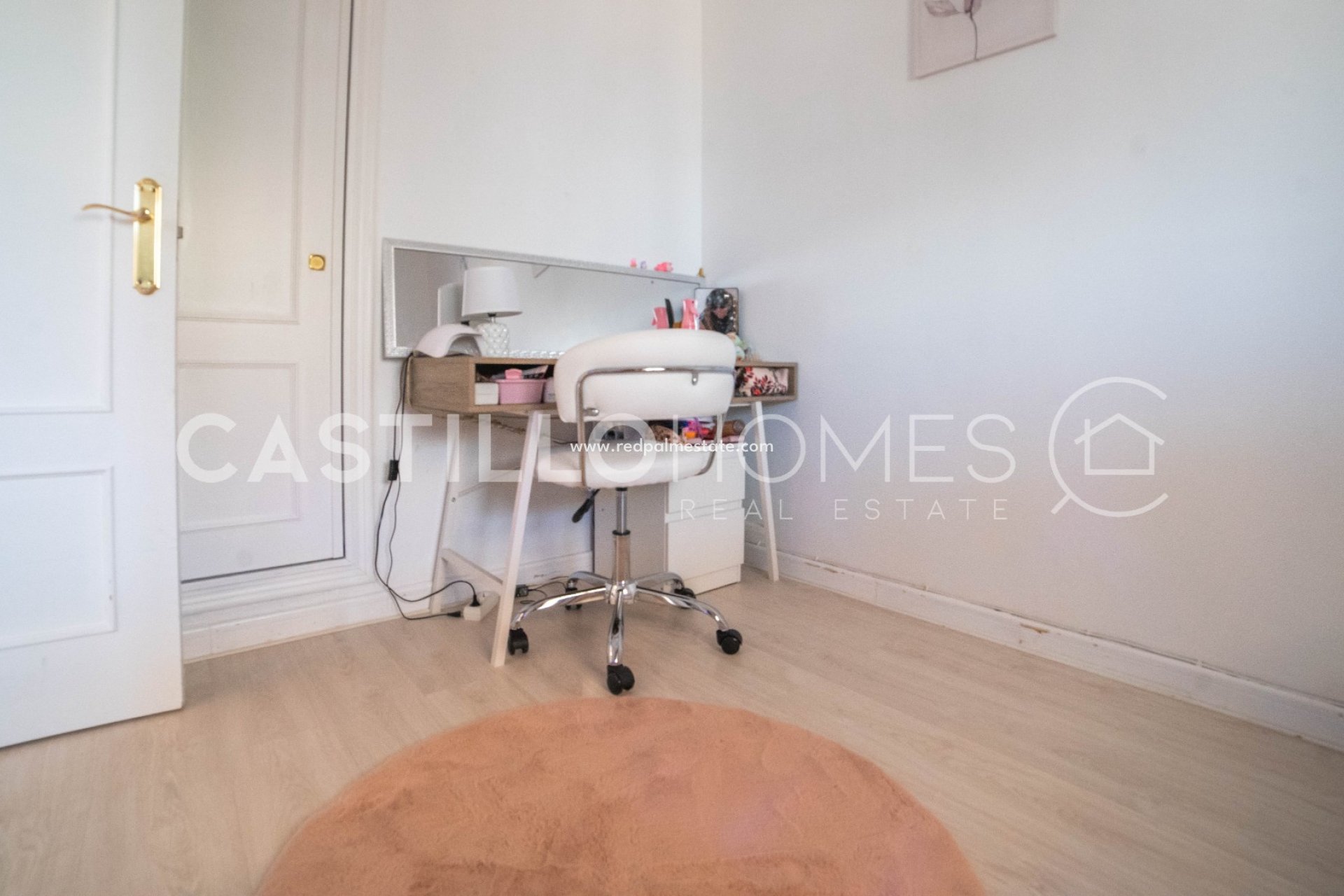 Resale - Bungalow -
Orihuela Costa - Punta prima