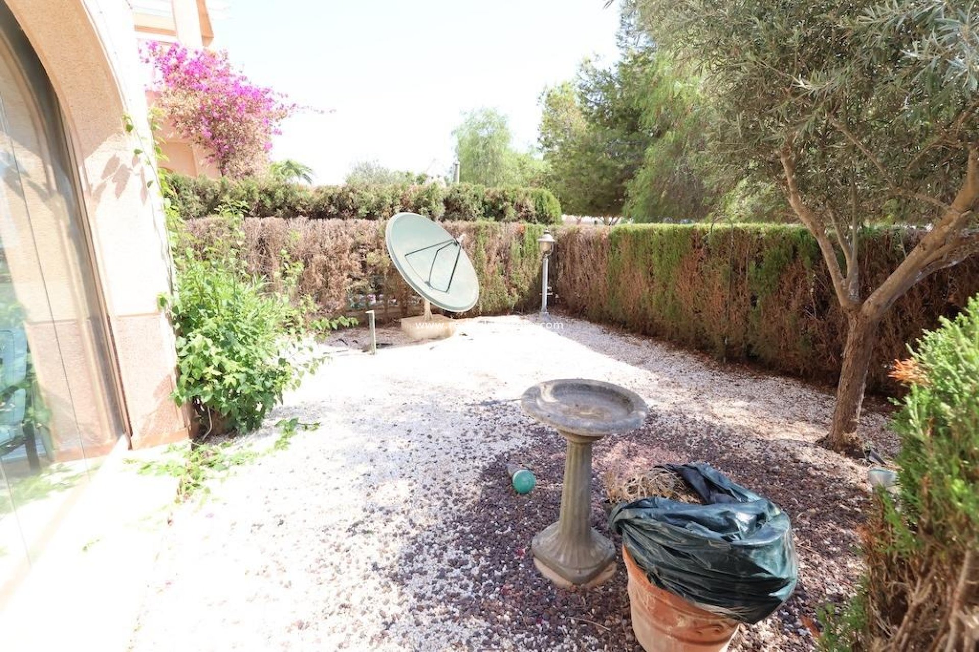 Resale - Bungalow -
Orihuela Costa - Punta prima