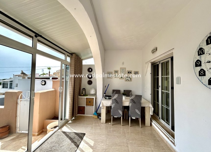 Resale - Bungalow -
Orihuela Costa - Villamartín