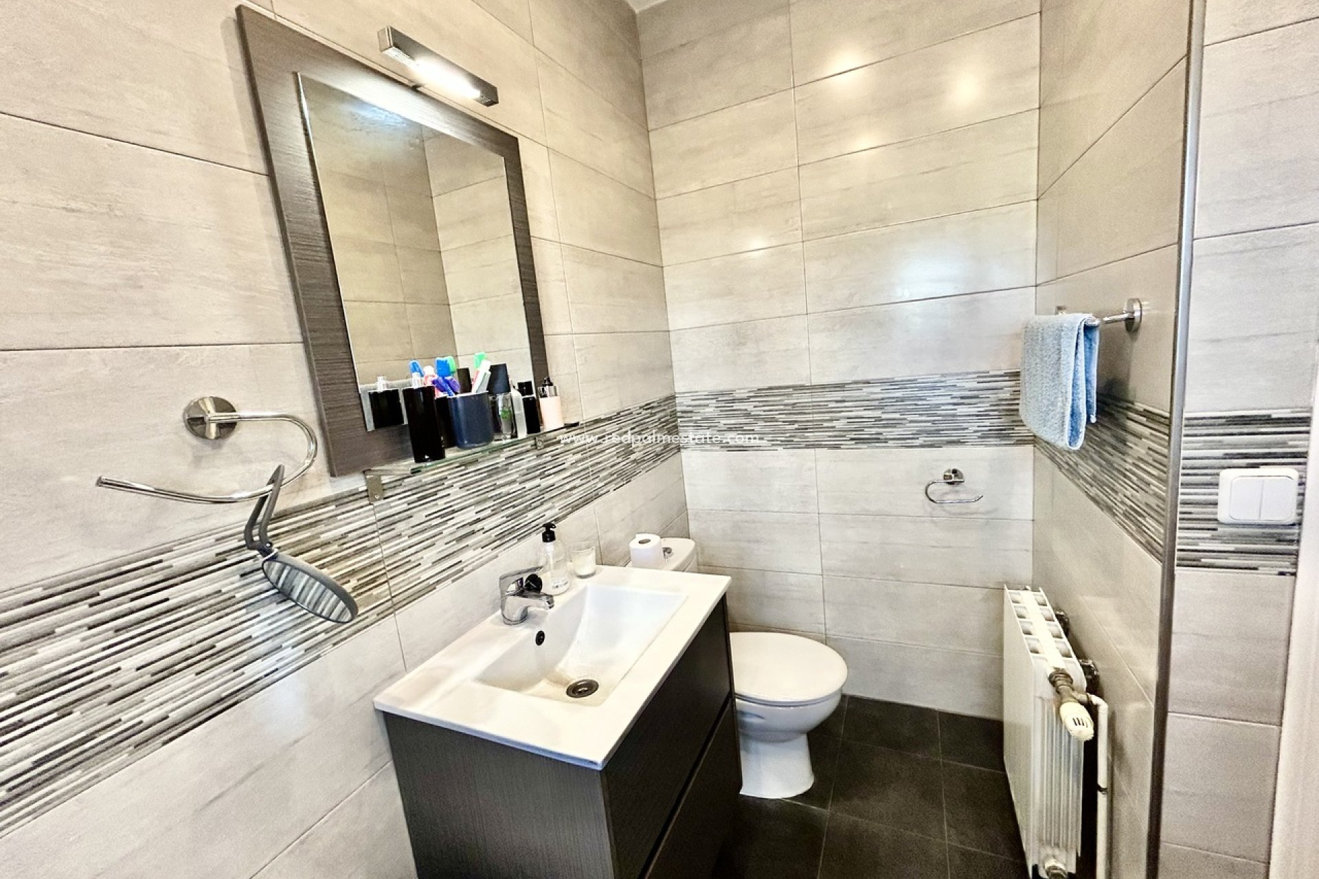Resale - Bungalow -
Orihuela Costa - Villamartín