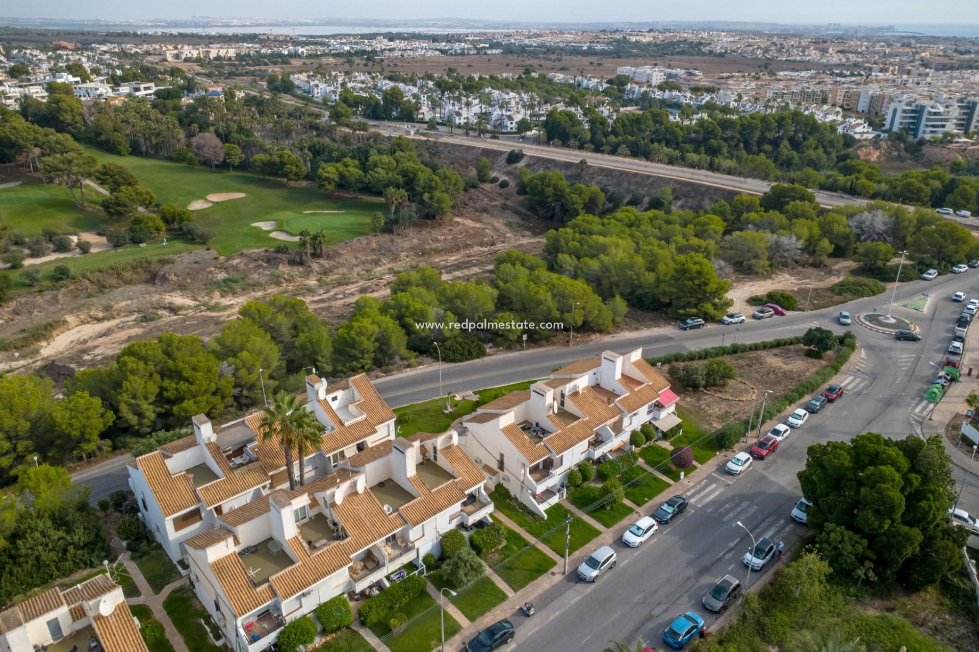 Resale - Bungalow -
Orihuela Costa - Villamartín