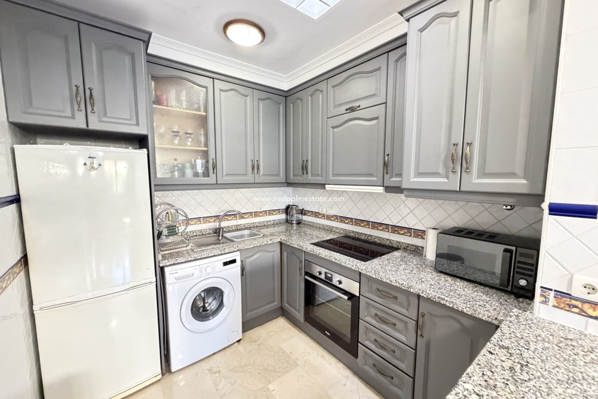 Resale - Bungalow -
Orihuela Costa - Villamartín