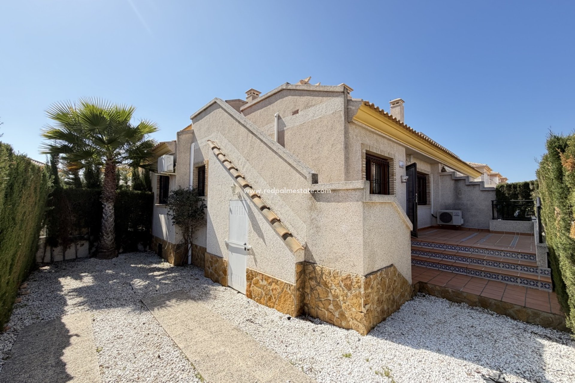 Resale - Bungalow -
Orihuela Costa - Villamartín