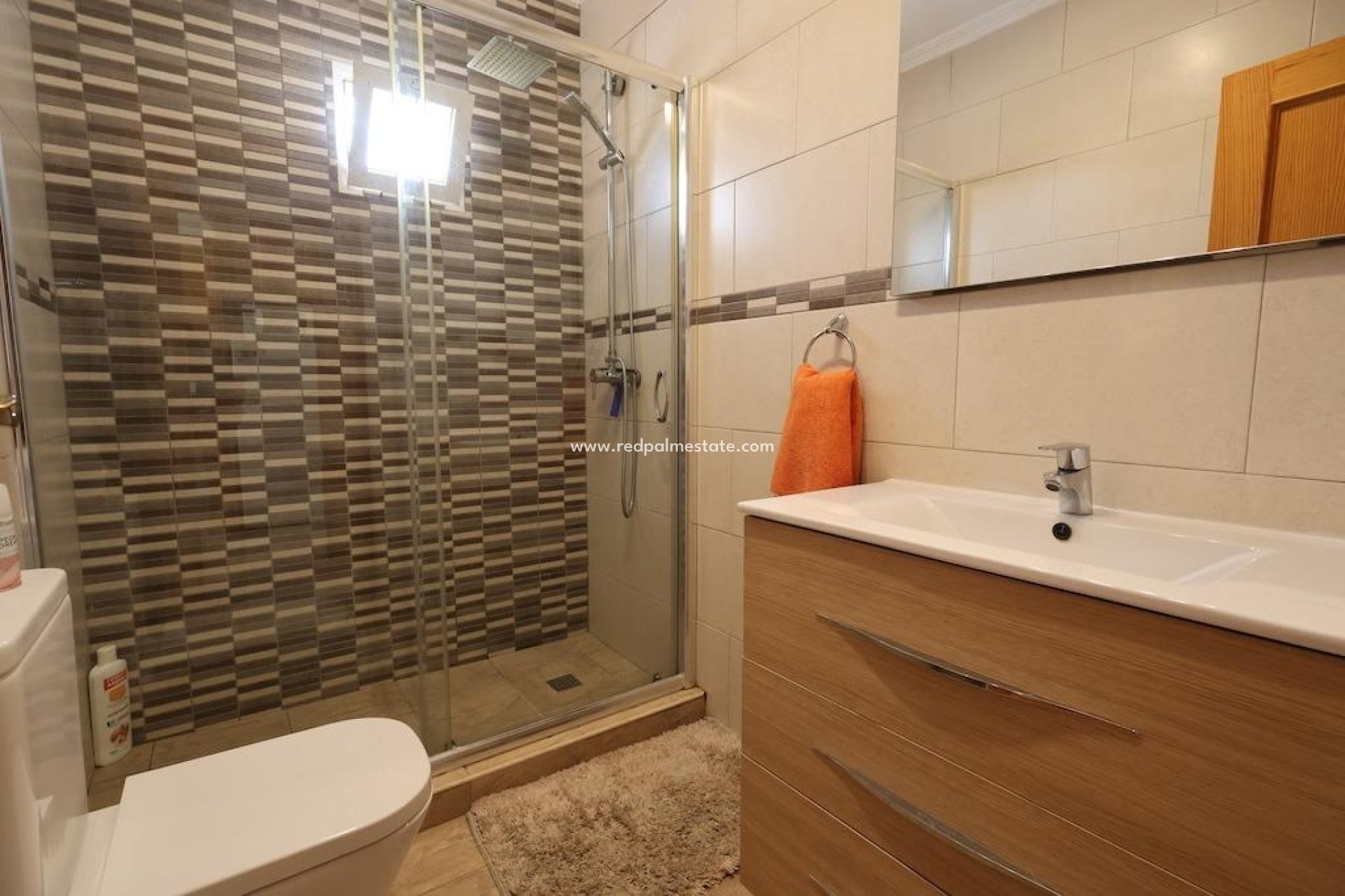 Resale - Bungalow -
Orihuela Costa