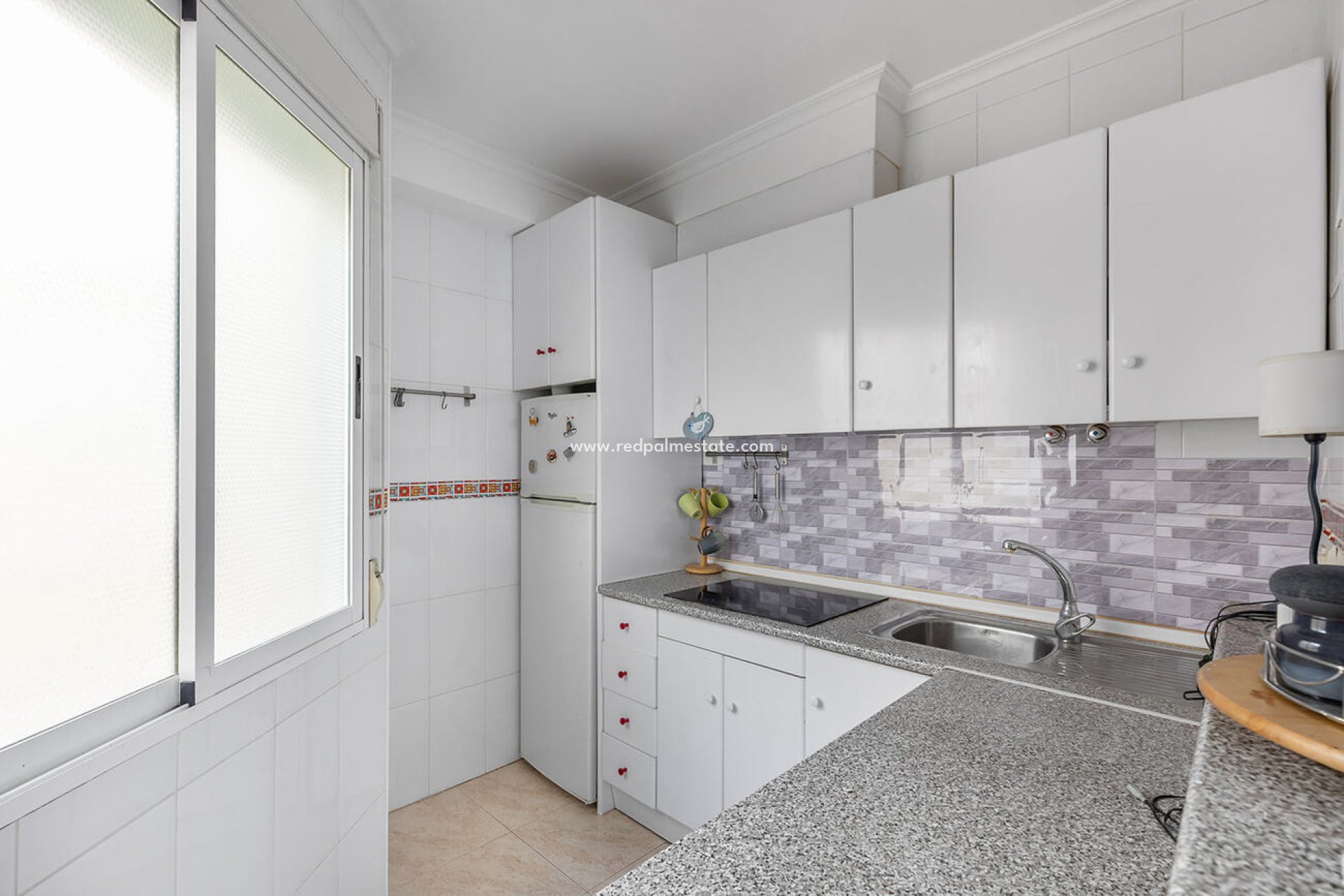 Resale - Bungalow -
Orihuela Costa