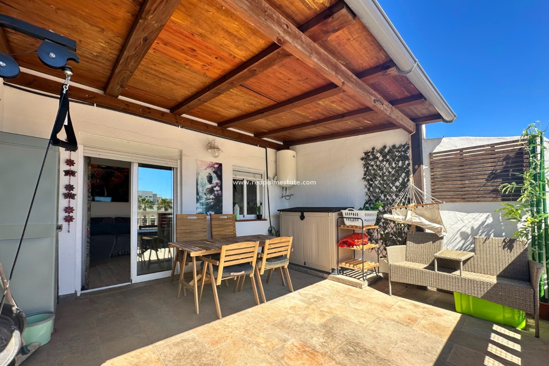 Resale - Bungalow -
Orihuela Costa