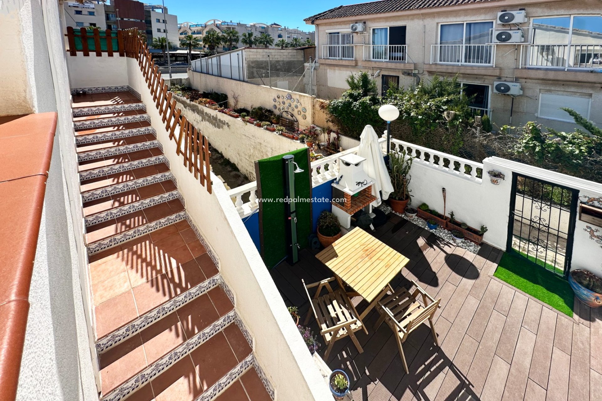 Resale - Bungalow -
Orihuela Costa