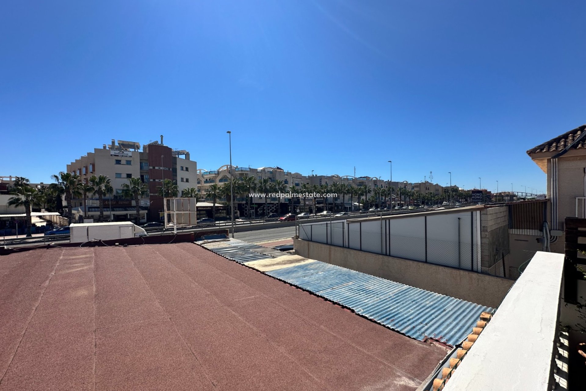 Resale - Bungalow -
Orihuela Costa