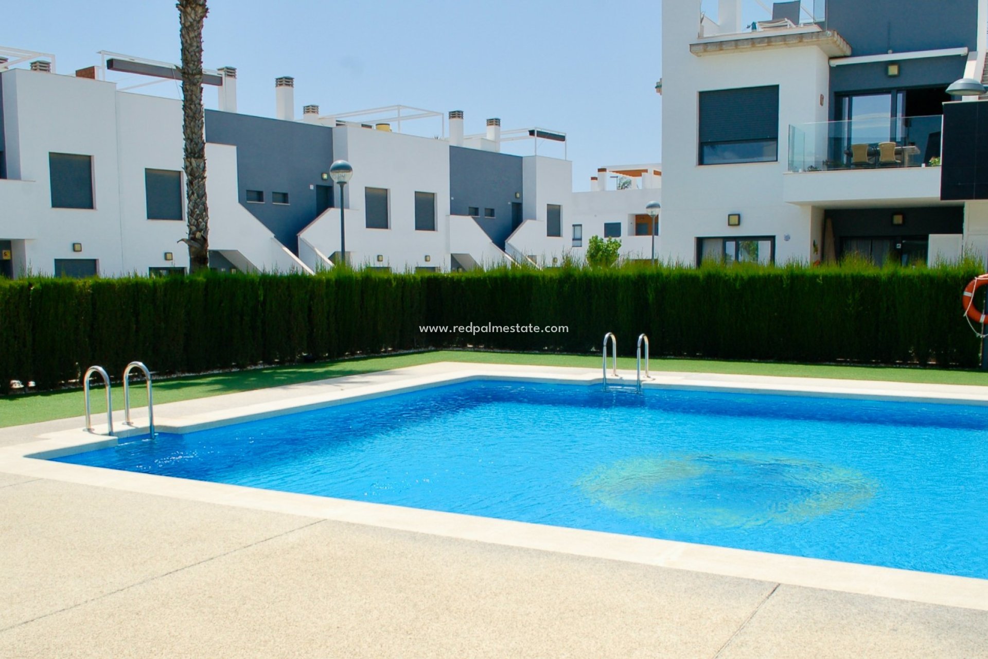 Resale - Bungalow -
Pilar de la Horadada - Costa Blanca