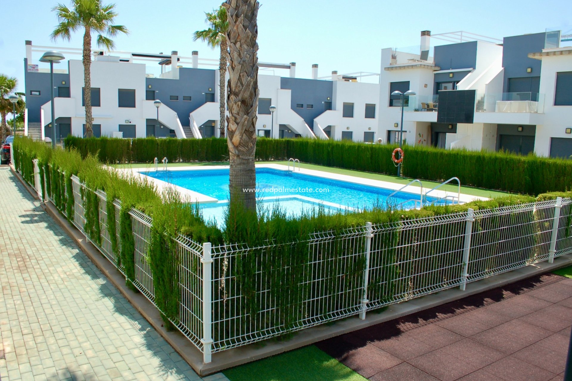 Resale - Bungalow -
Pilar de la Horadada - Costa Blanca