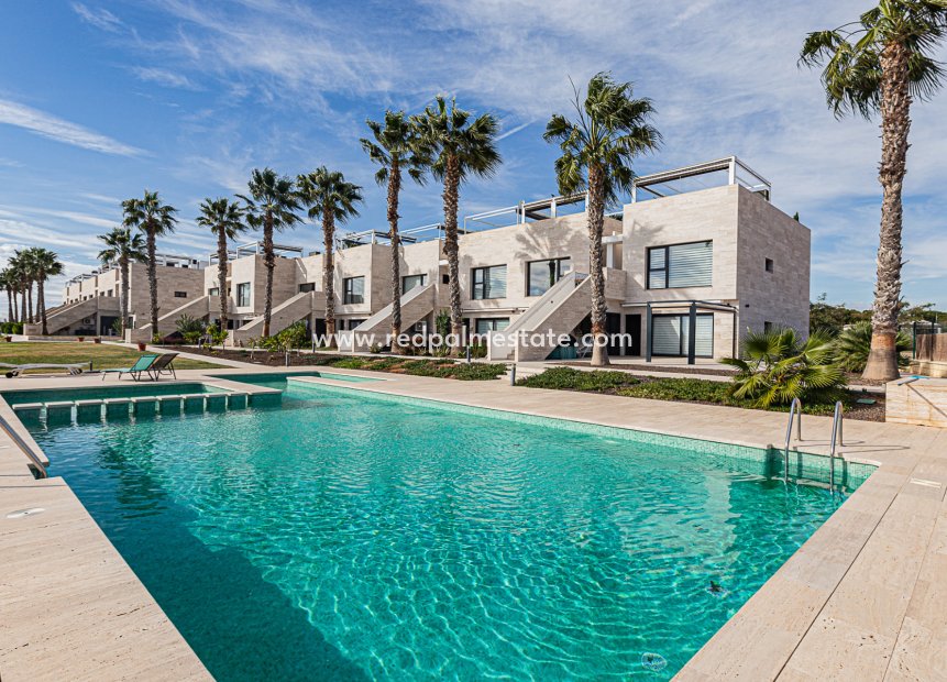 Resale - Bungalow -
Pilar de la Horadada - Lo Romero Golf