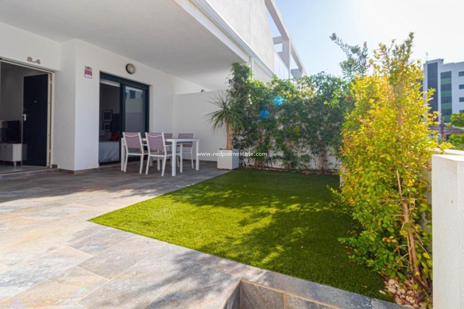 Resale - Bungalow -
Pilar de la Horadada - RioMar