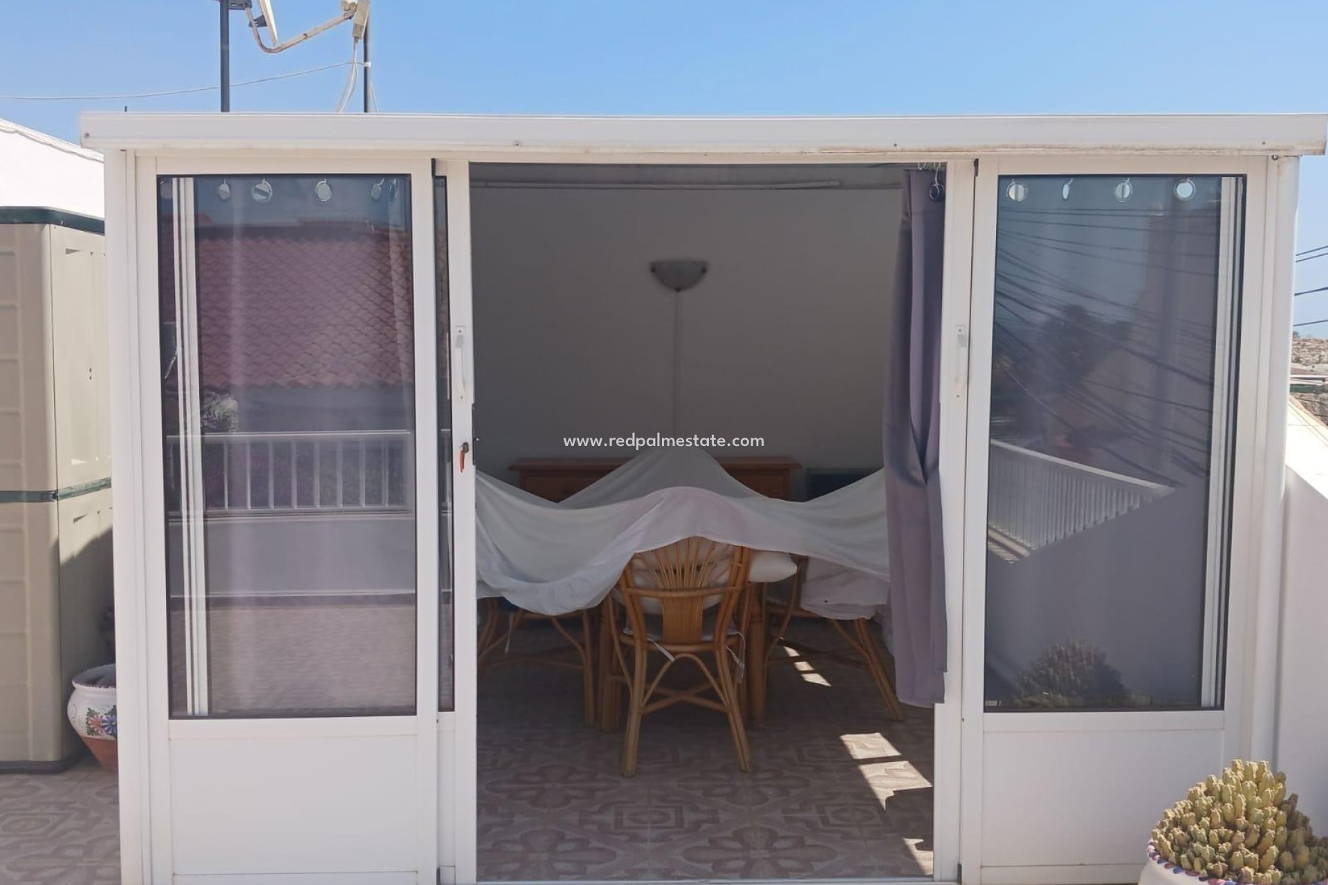 Resale - Bungalow -
San Fulgencio - Oasis