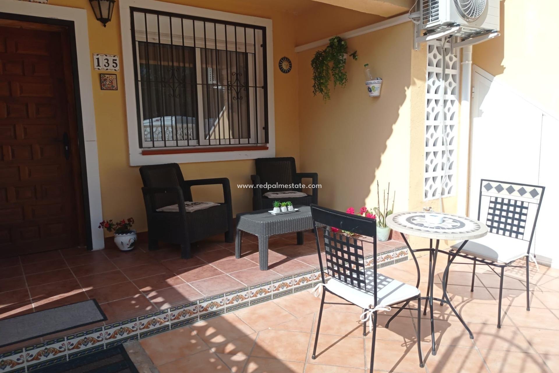 Resale - Bungalow -
San Miguel de Salinas - Costa Blanca Sur