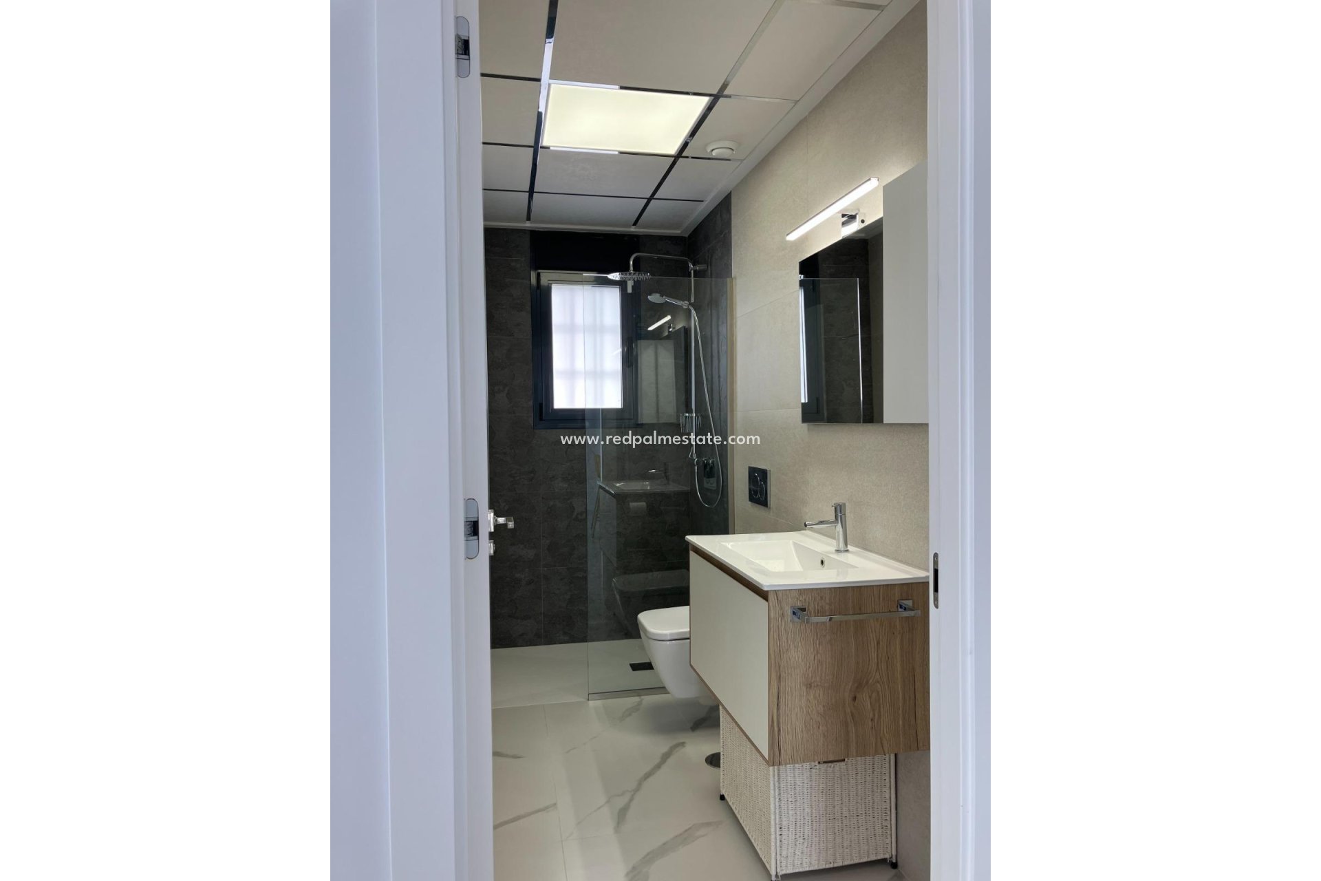 Resale - Bungalow -
San Miguel de Salinas - Las Colinas