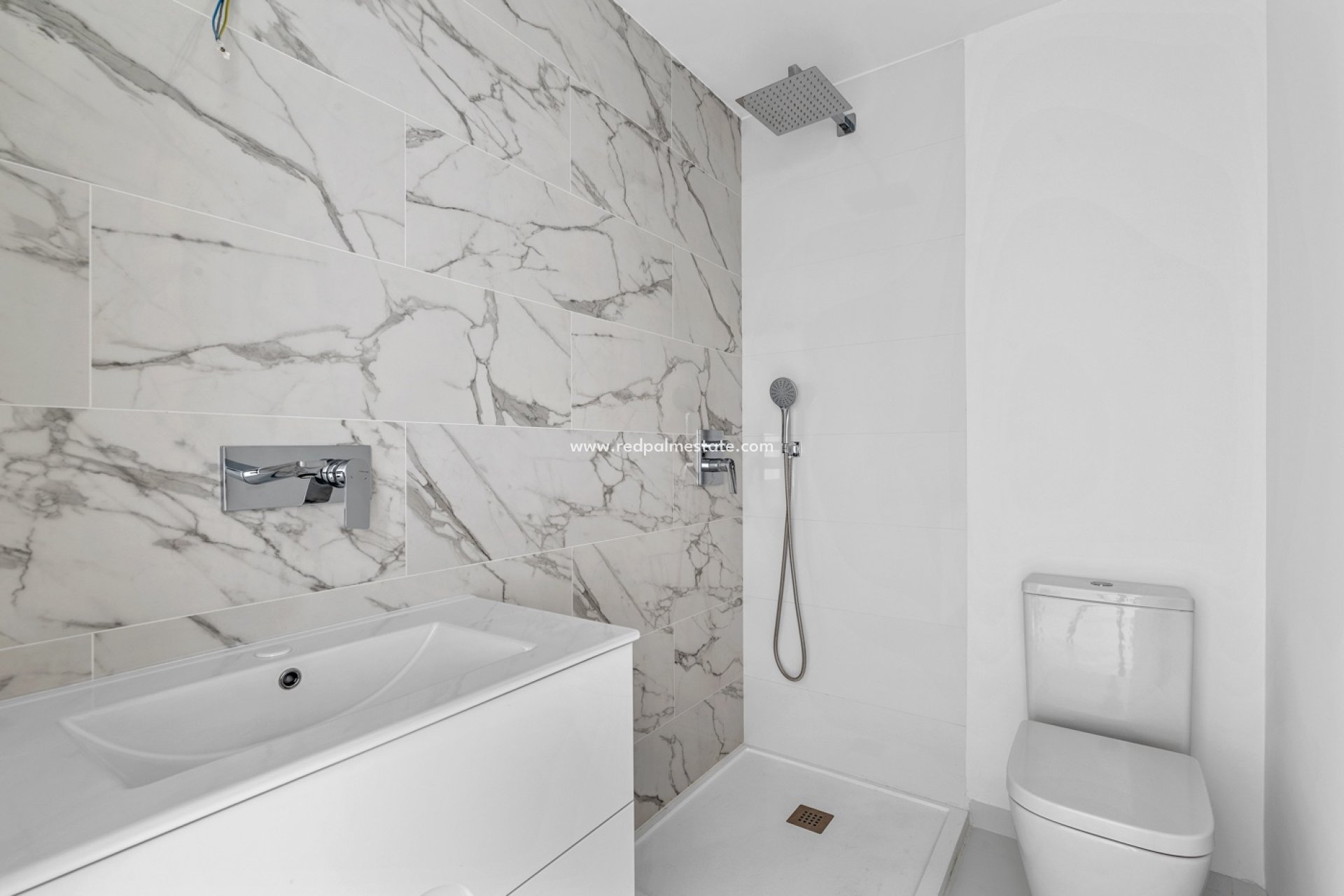 Resale - Bungalow -
San Miguel de Salinas - San Miguel Salinas