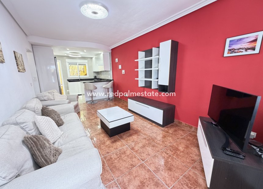Resale - Bungalow -
San Miguel de Salinas - San Miguel Salinas