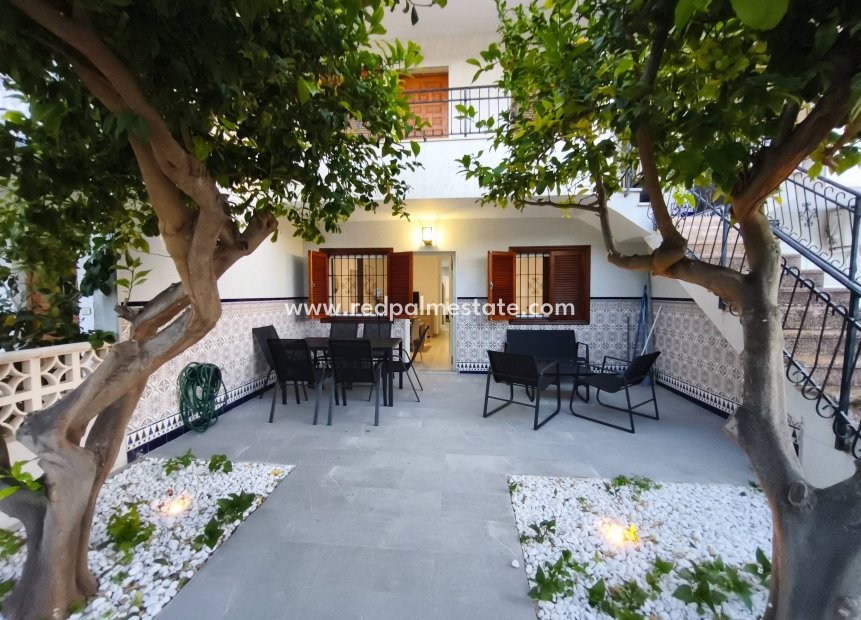 Resale - Bungalow -
San Pedro del Pinatar - Lo pagan