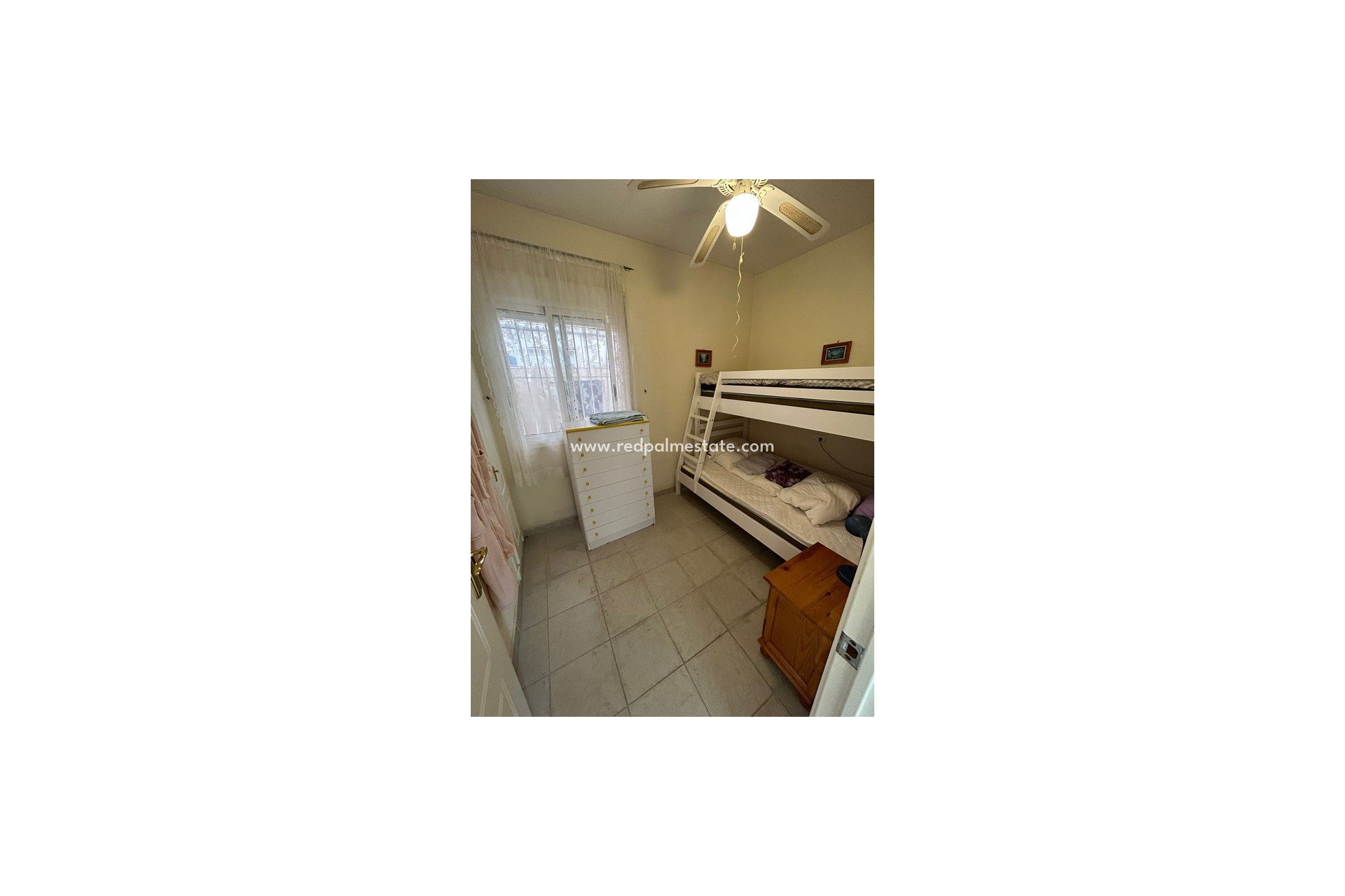 Resale - Bungalow -
Torrevieja - Aguas Nueva