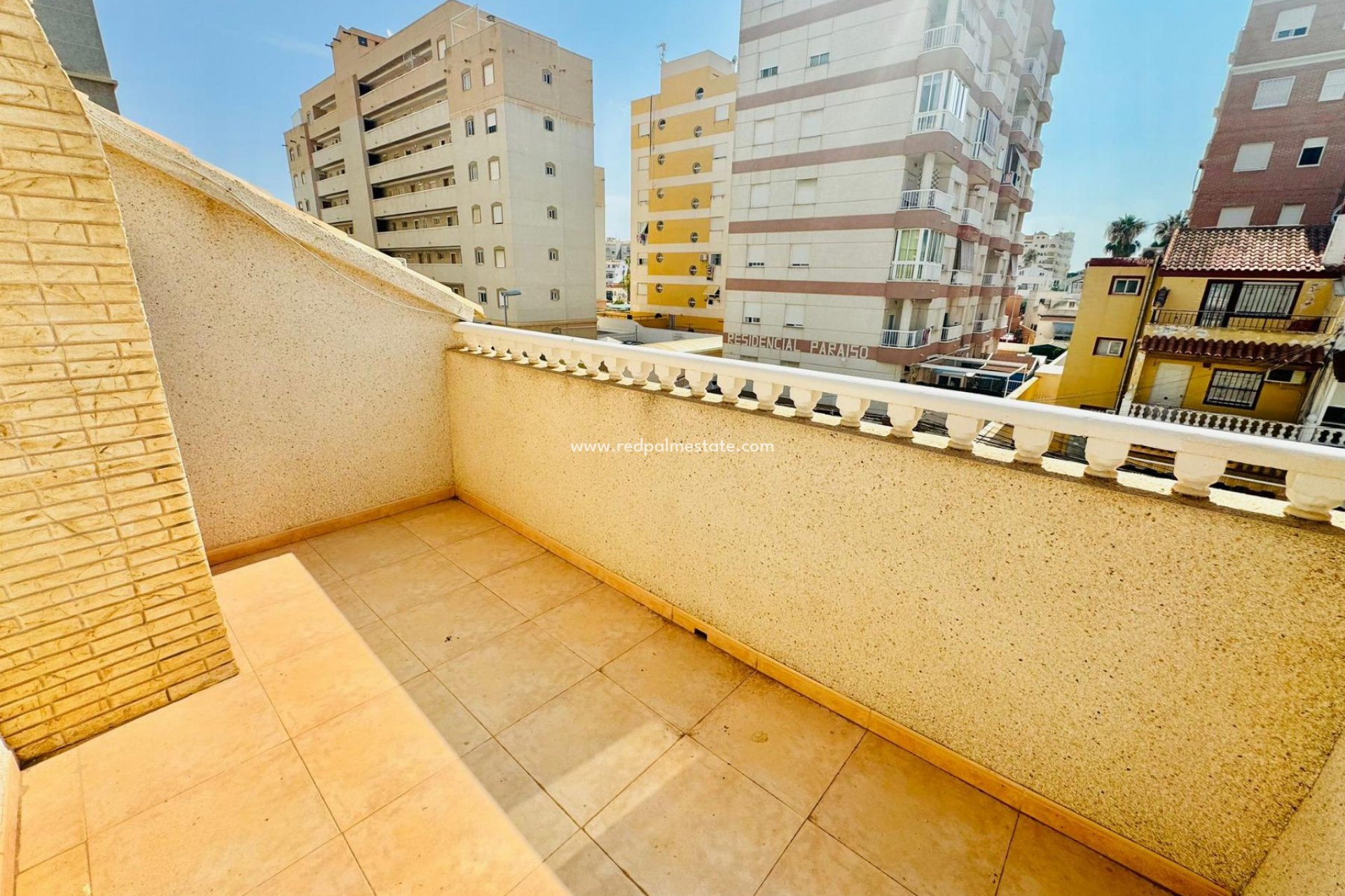 Resale - Bungalow -
Torrevieja - Aguas Nueva