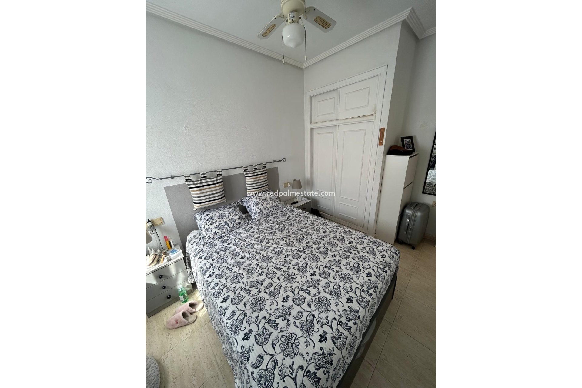 Resale - Bungalow -
Torrevieja - Aguas Nueva