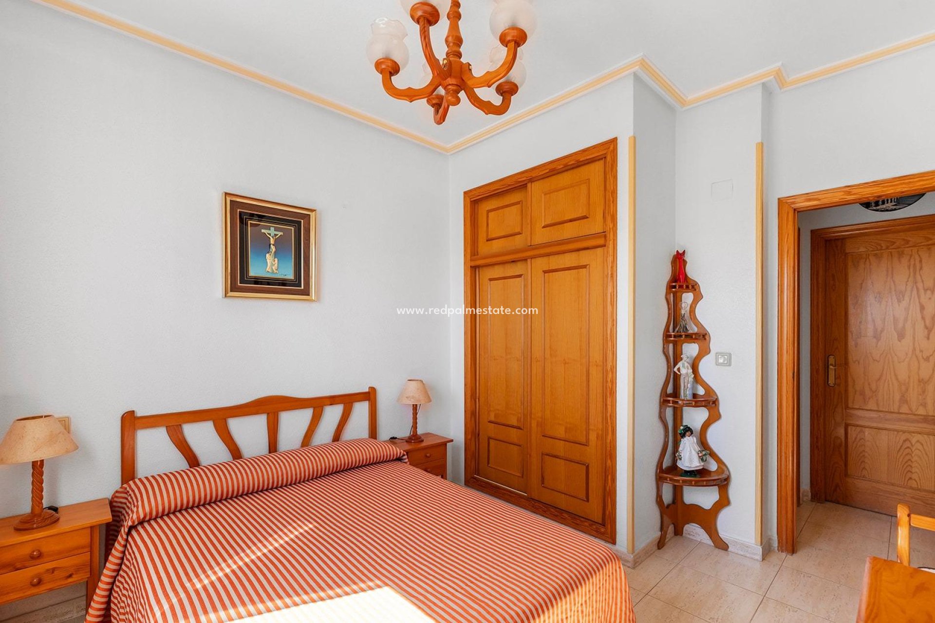 Resale - Bungalow -
Torrevieja - Aguas Nueva