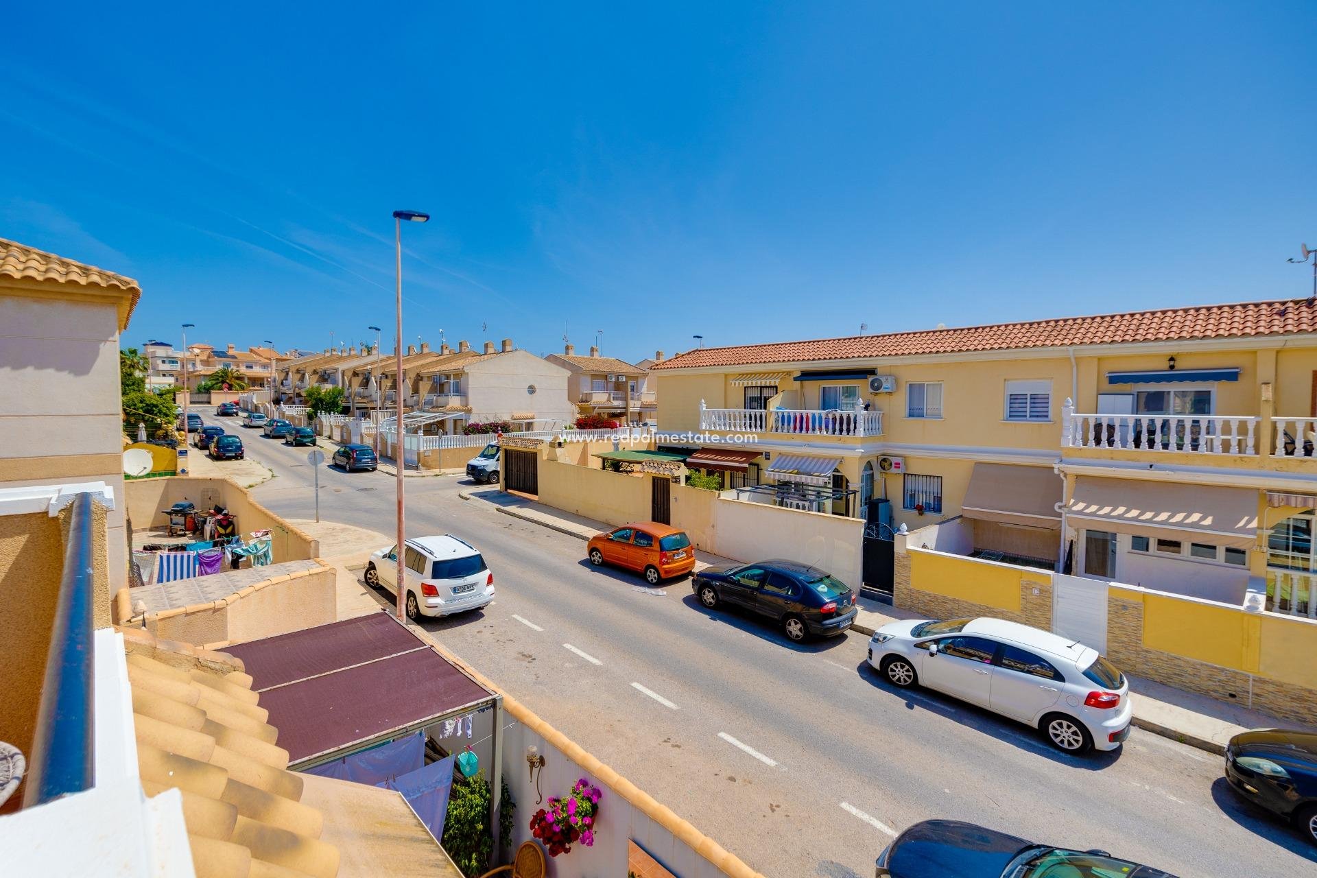 Resale - Bungalow -
Torrevieja - Aguas Nueva