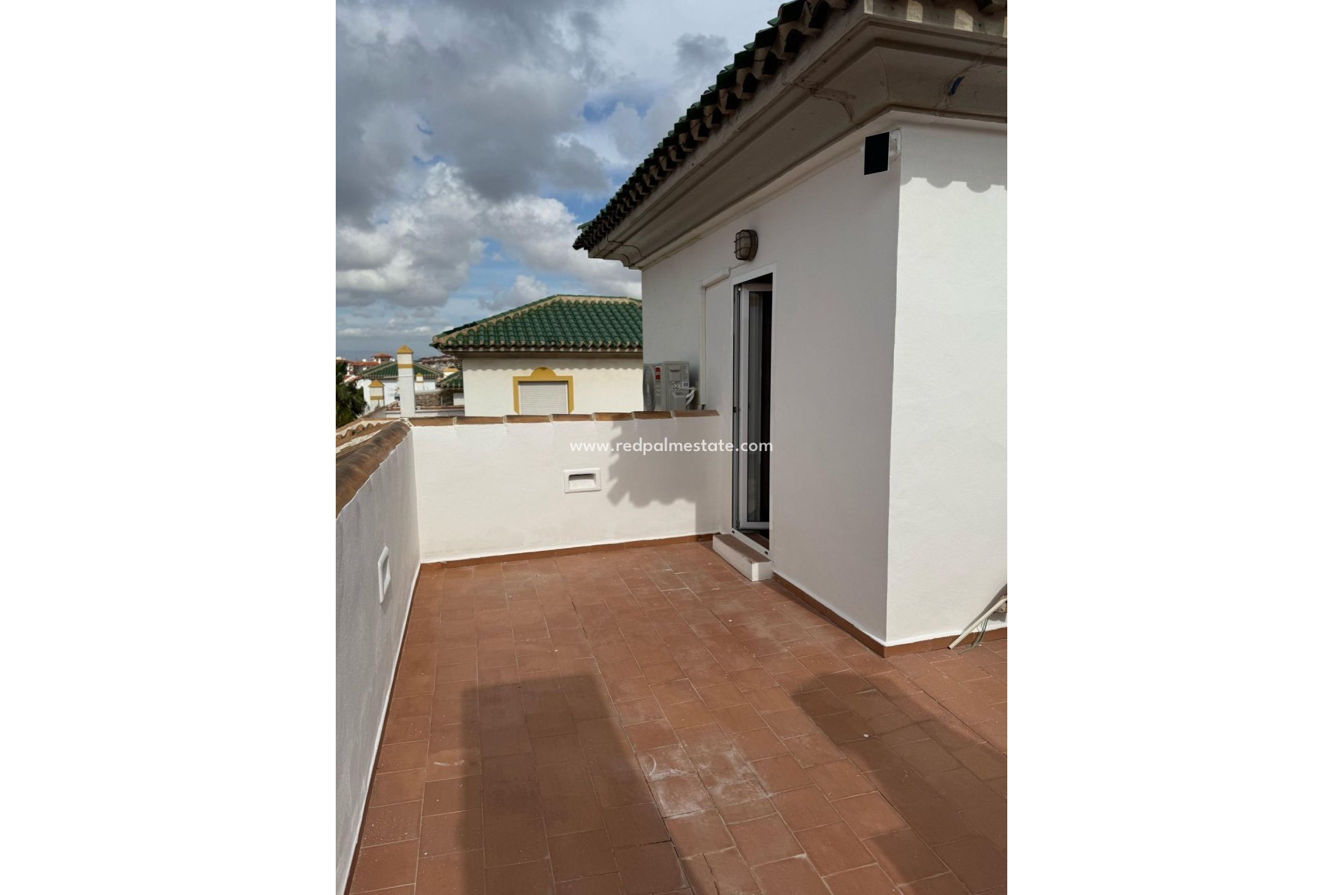 Resale - Bungalow -
Torrevieja - Cañada Del Molino