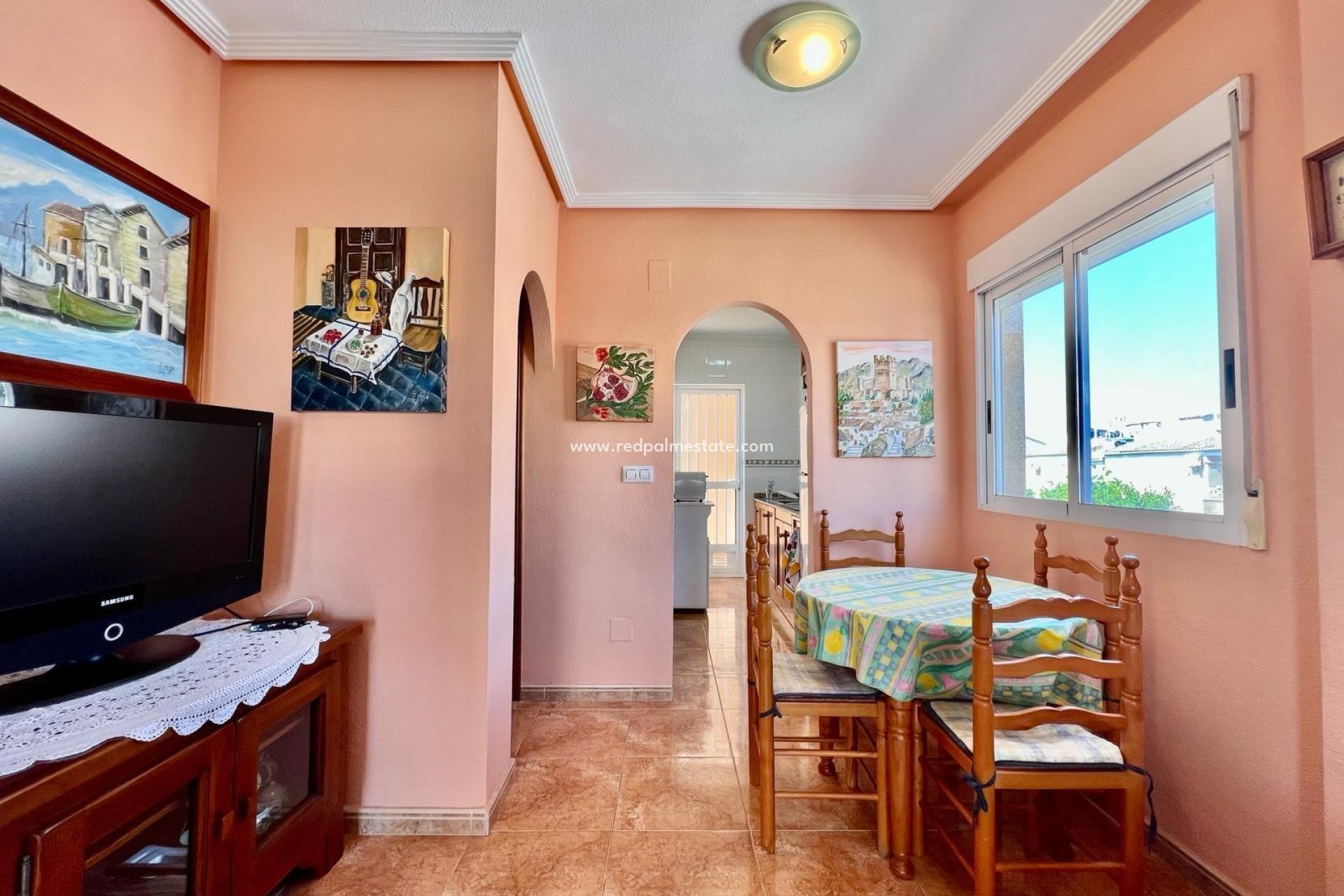 Resale - Bungalow -
Torrevieja - Centro Torrevieja