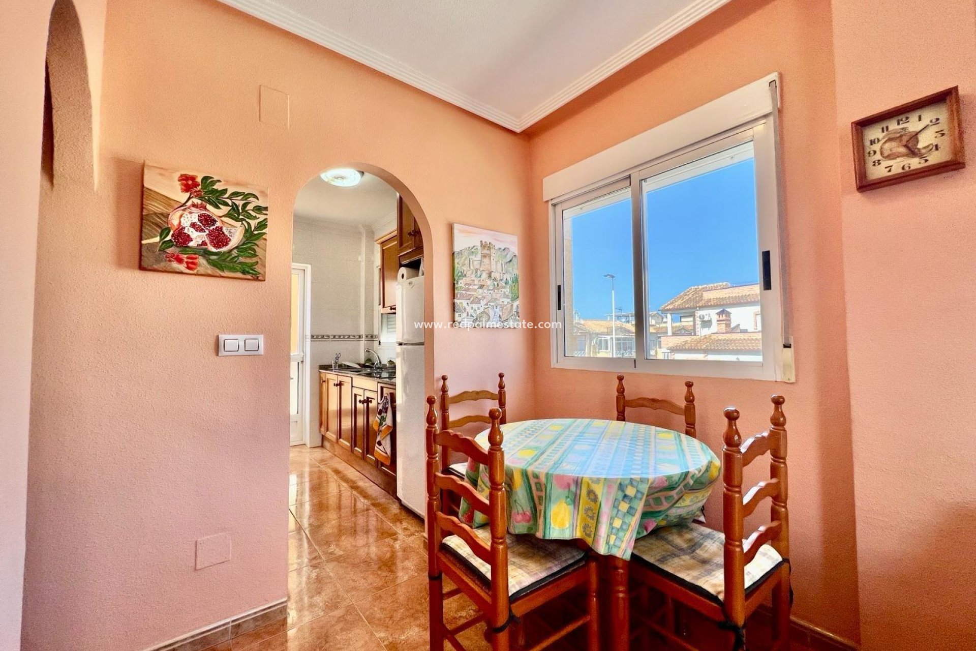 Resale - Bungalow -
Torrevieja - Centro Torrevieja