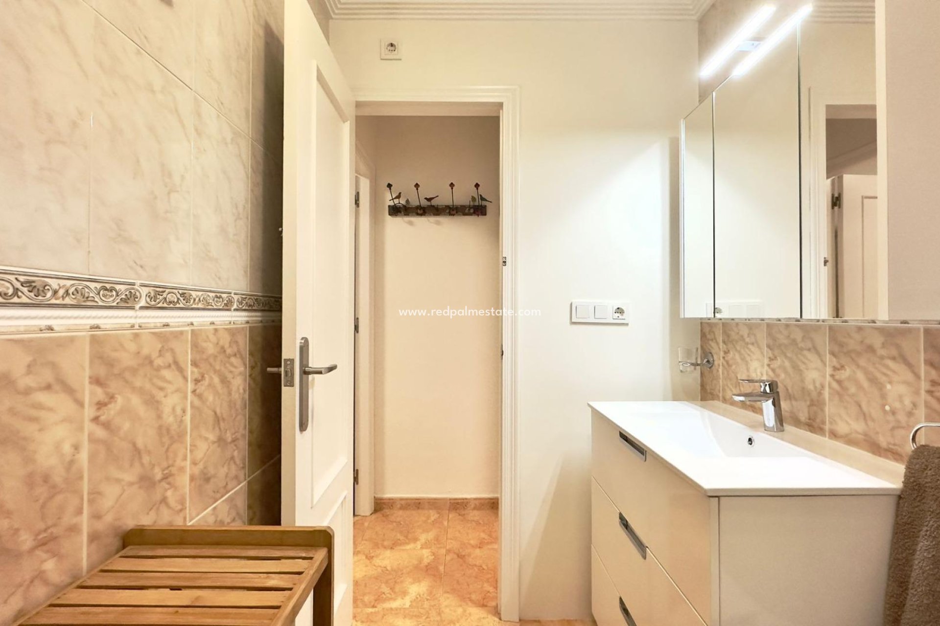 Resale - Bungalow -
Torrevieja - Centro Torrevieja