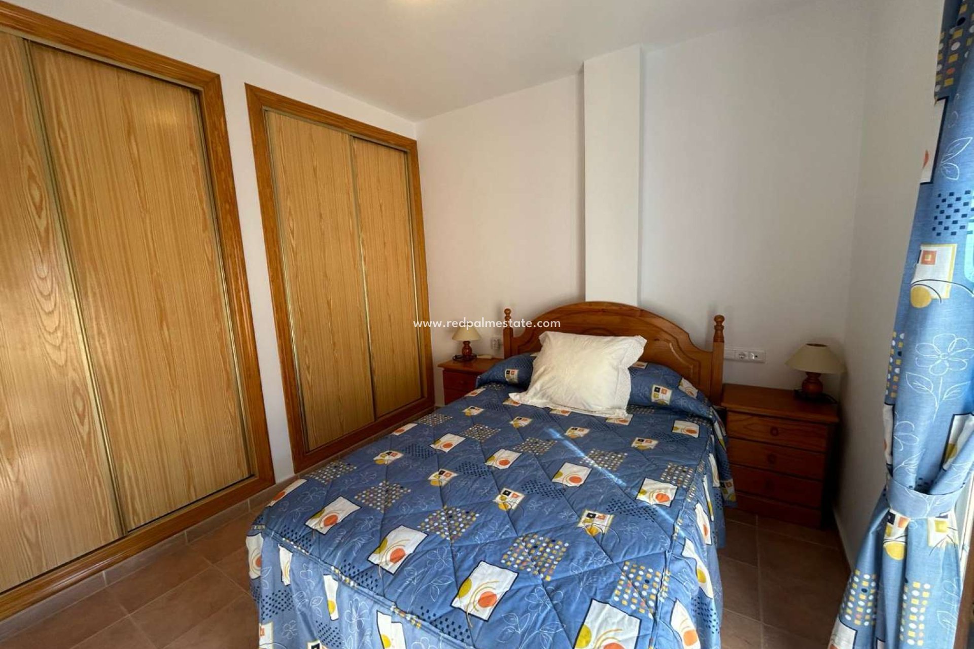 Resale - Bungalow -
Torrevieja - Costa Blanca