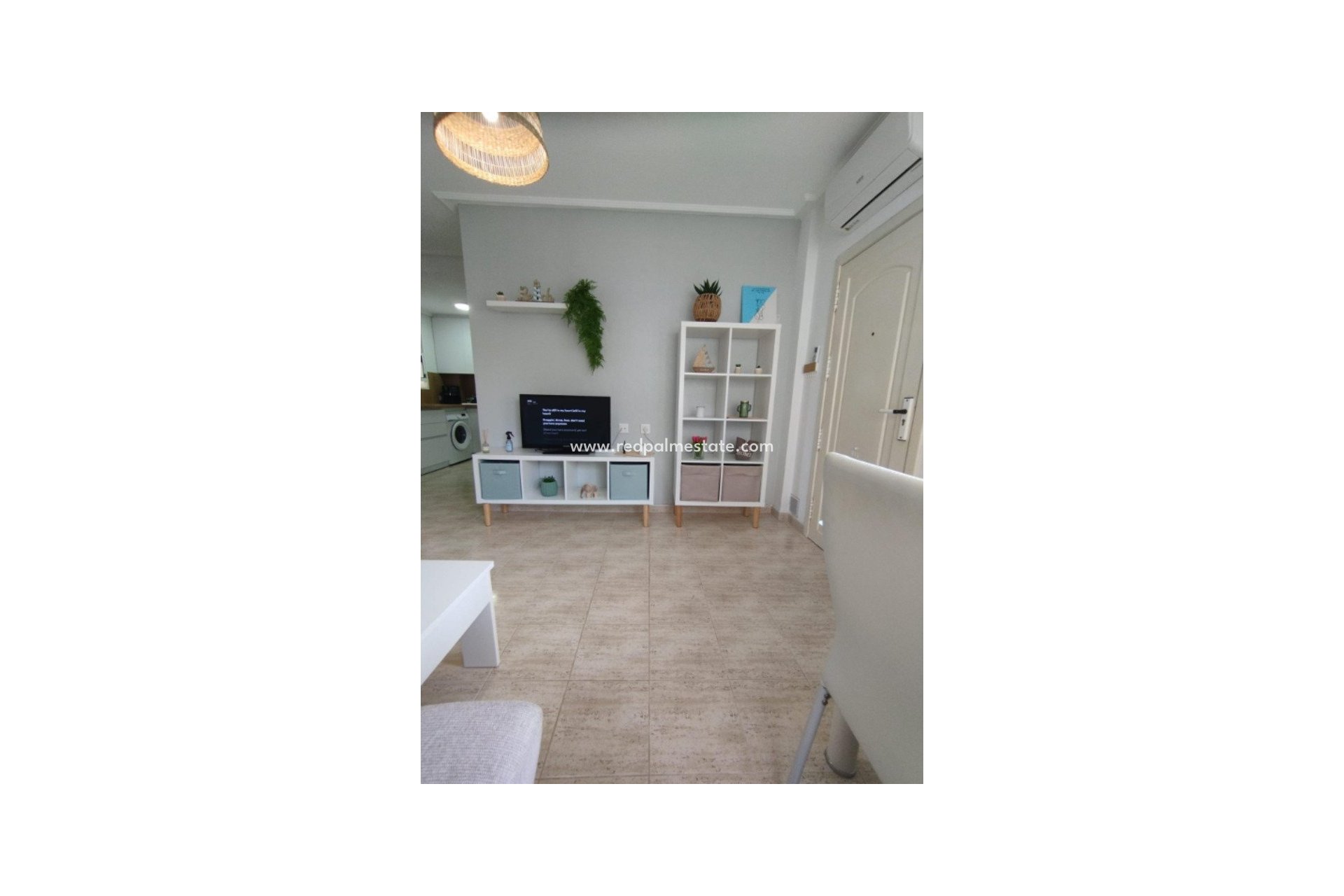 Resale - Bungalow -
Torrevieja - Costa Blanca