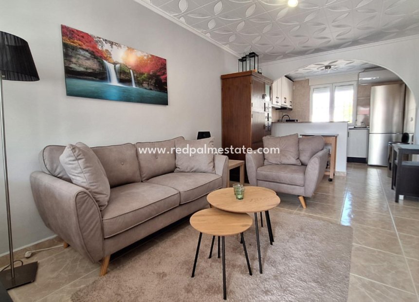 Resale - Bungalow -
Torrevieja - Costa Blanca