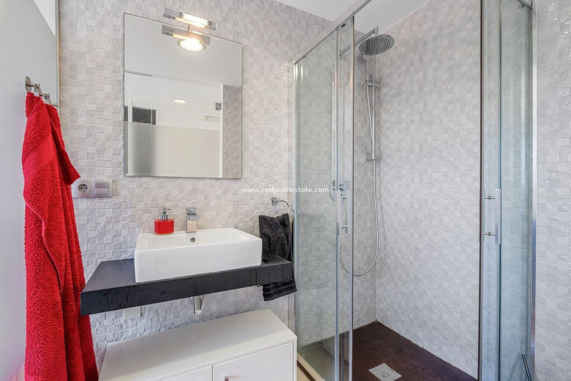 Resale - Bungalow -
Torrevieja - Costa Blanca