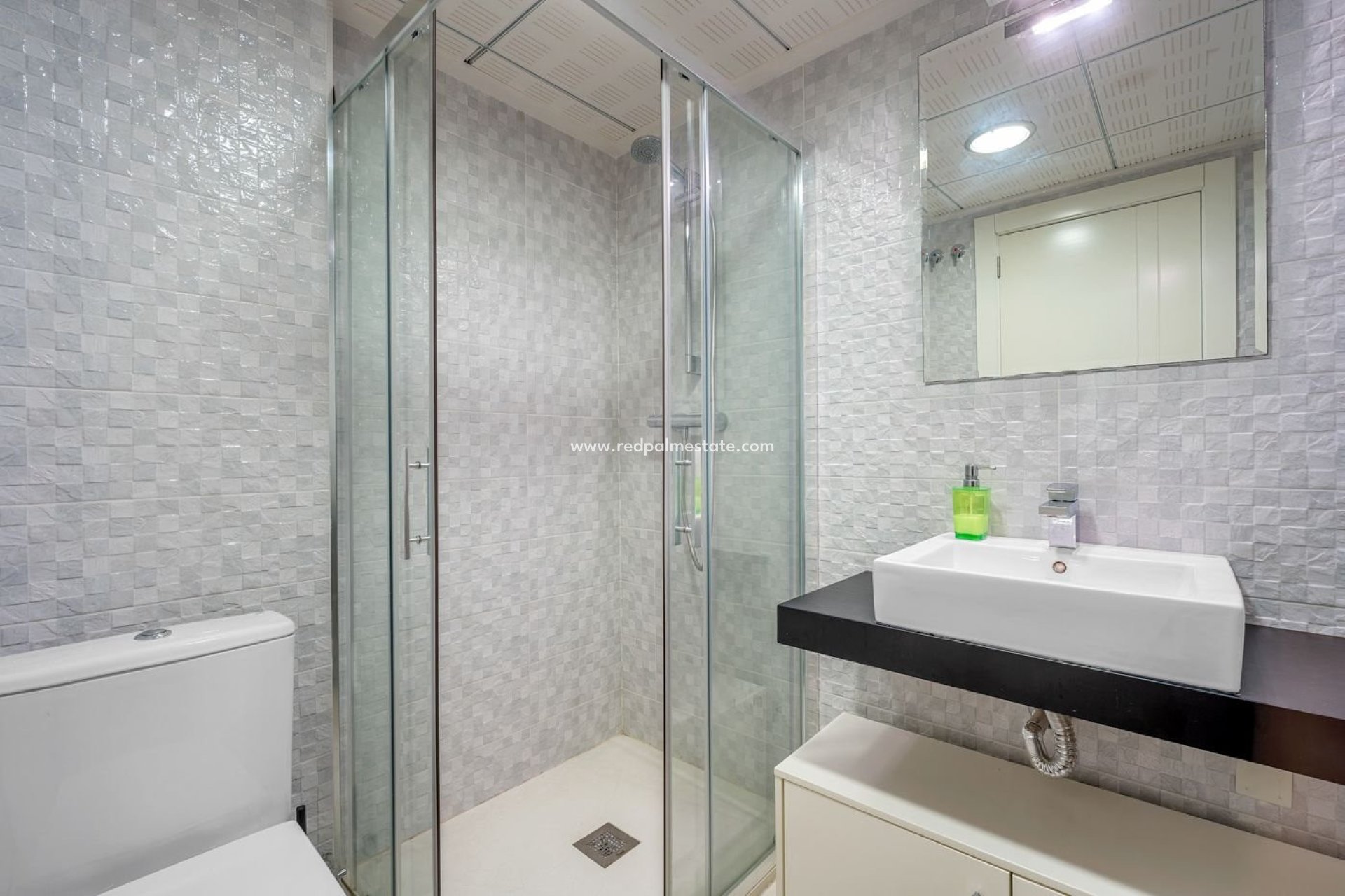 Resale - Bungalow -
Torrevieja - Costa Blanca