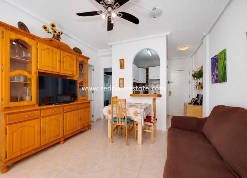 Resale - Bungalow -
Torrevieja - El Acequión - Los Náufragos