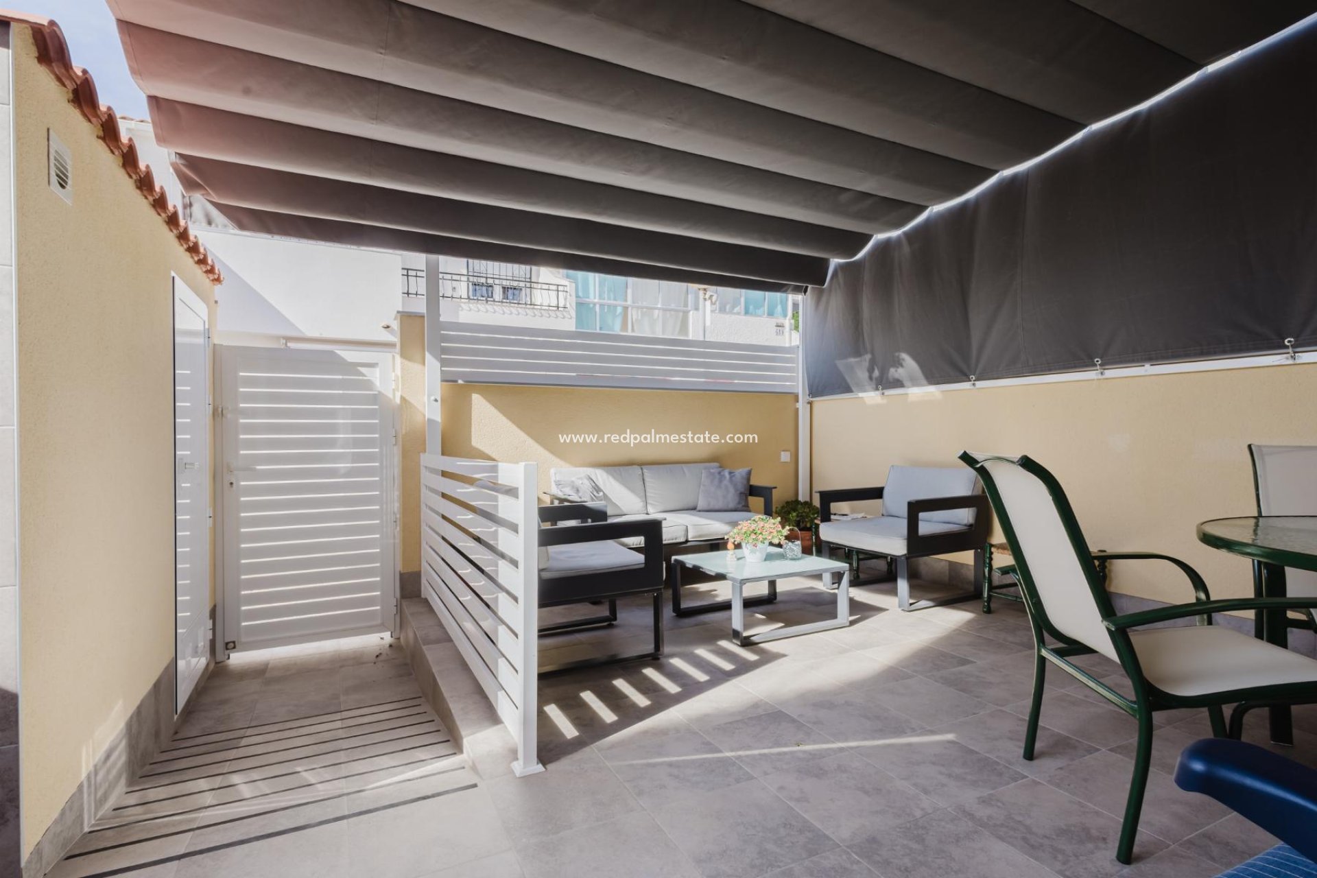 Resale - Bungalow -
Torrevieja - El Acequión - Los Náufragos