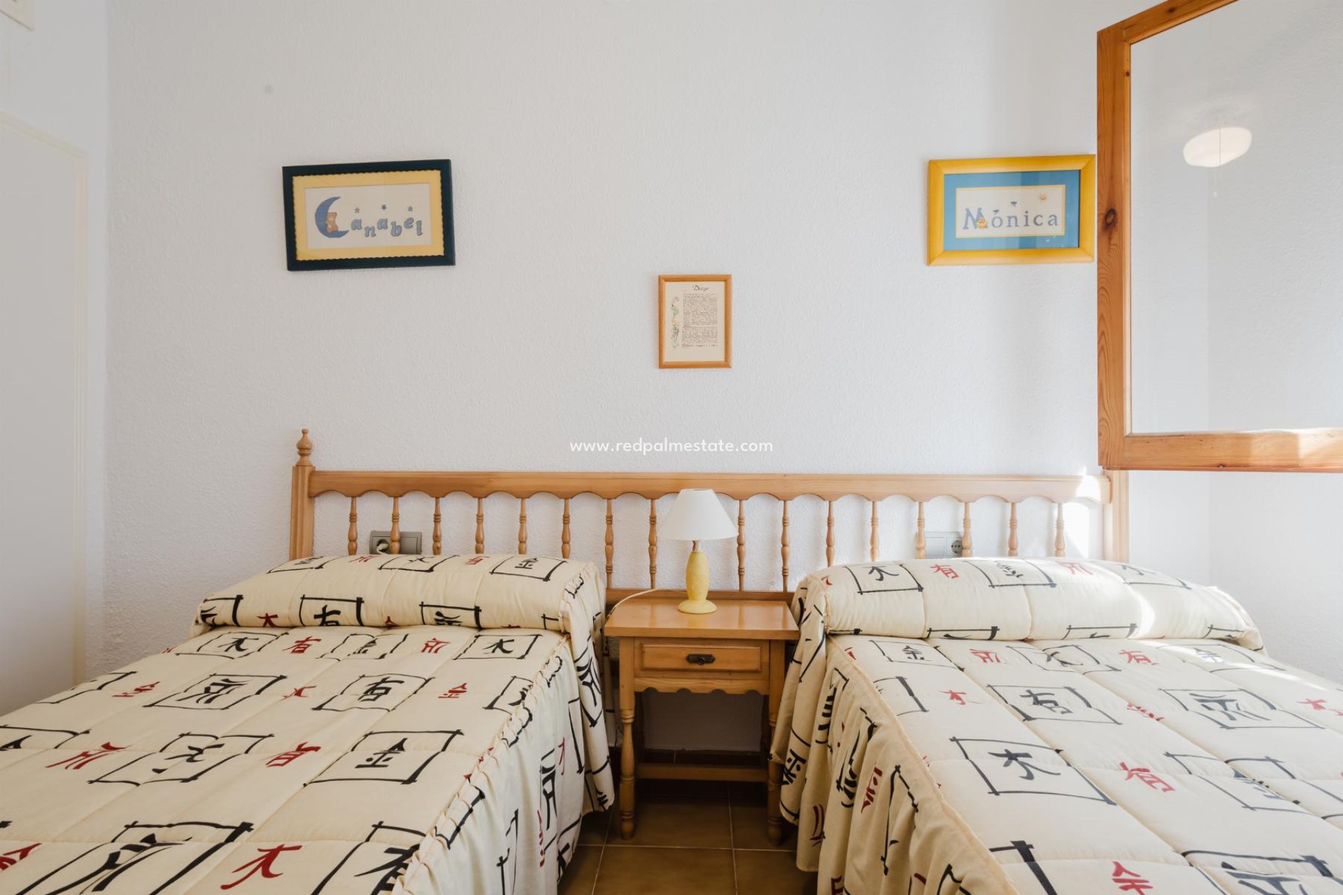 Resale - Bungalow -
Torrevieja - El Acequión - Los Náufragos