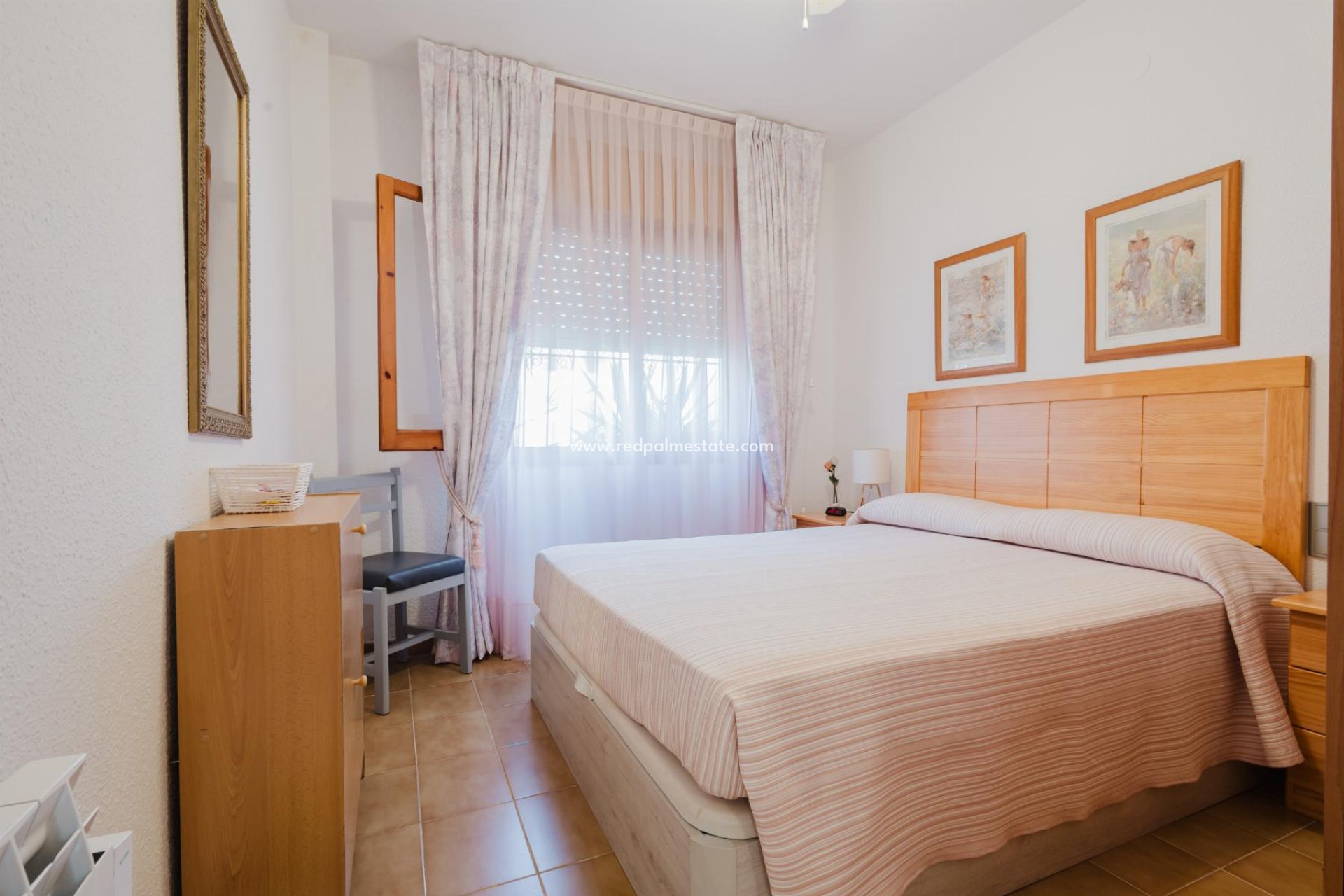 Resale - Bungalow -
Torrevieja - El Acequión - Los Náufragos