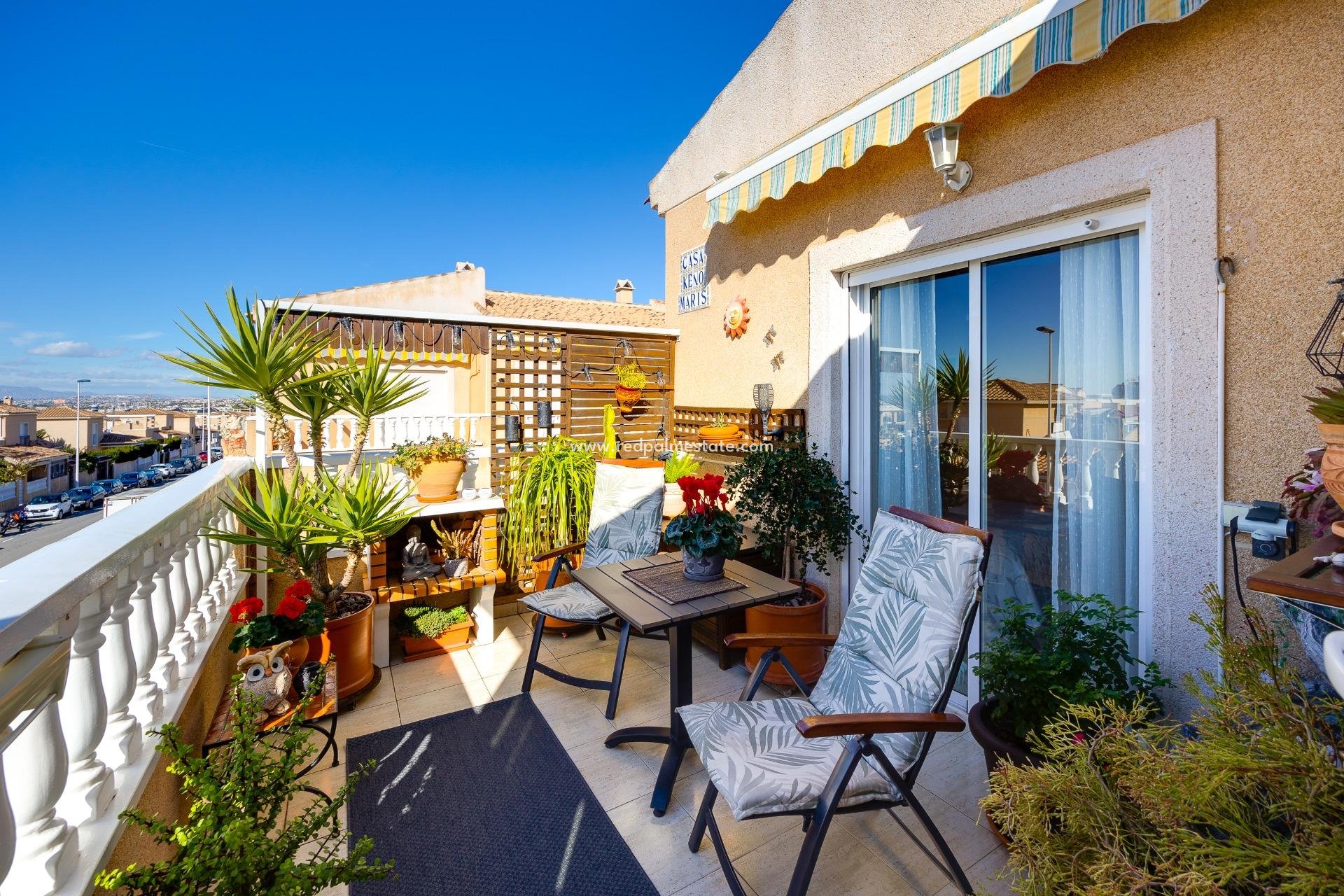 Resale - Bungalow -
Torrevieja - El molino