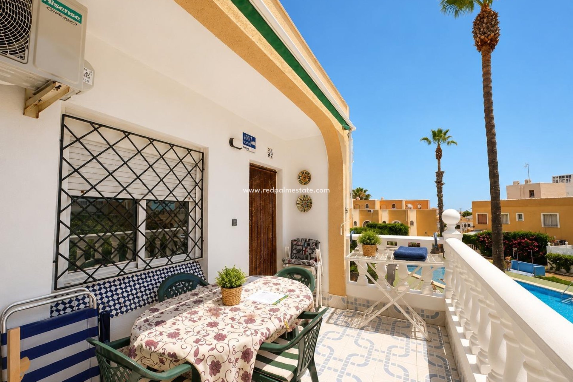 Resale - Bungalow -
Torrevieja - La Mata