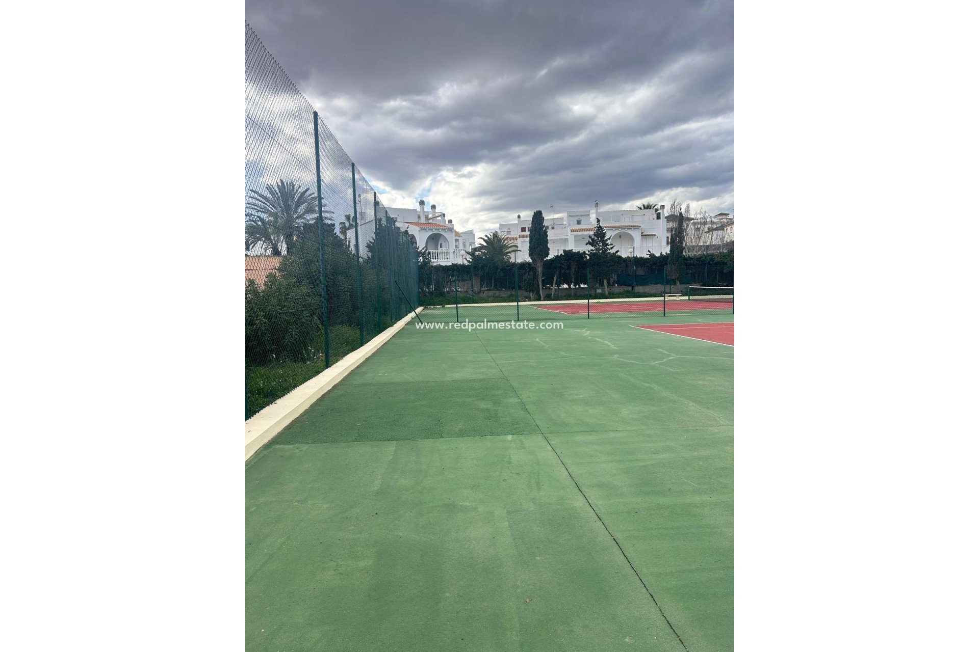 Resale - Bungalow -
Torrevieja - La Mata