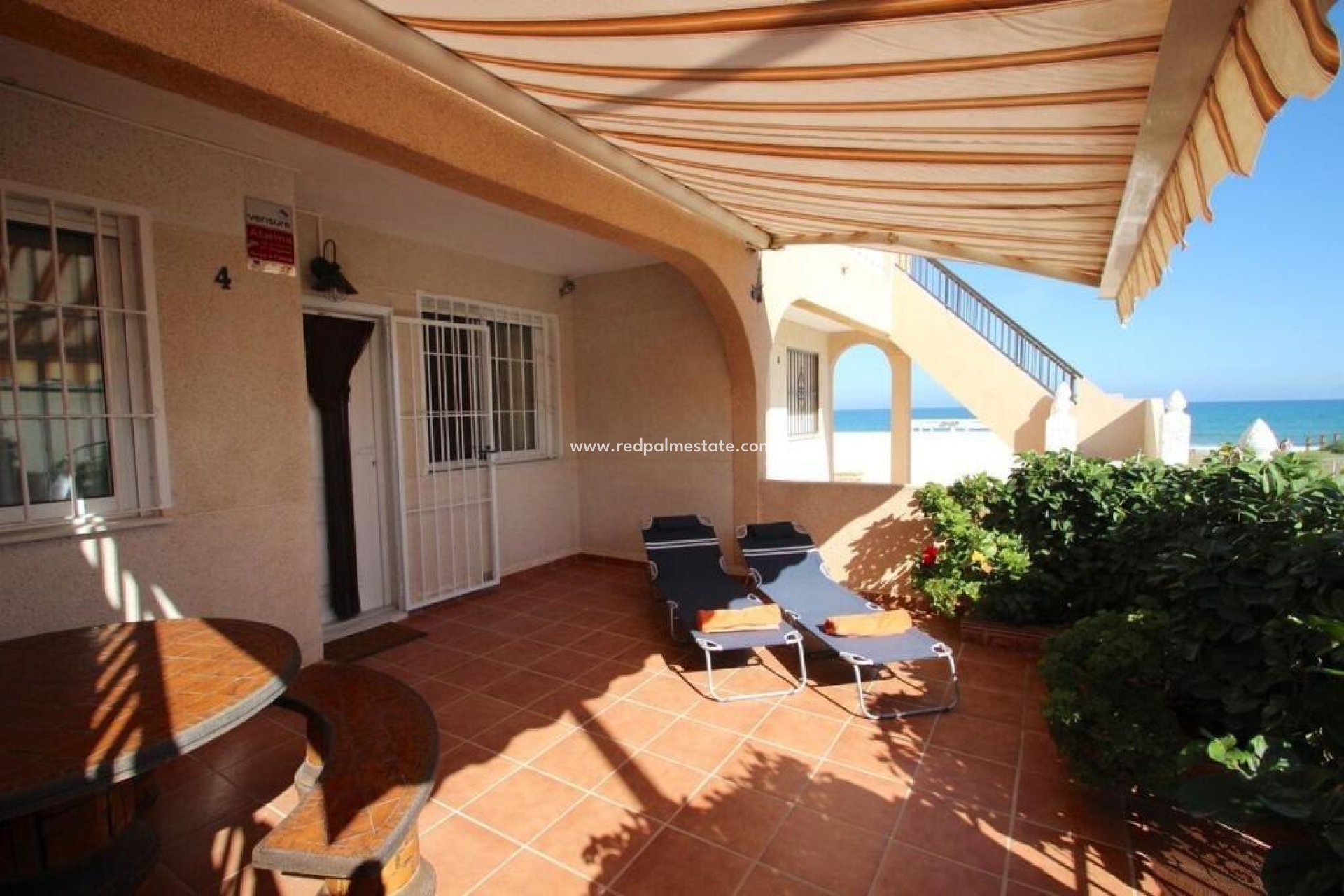 Resale - Bungalow -
Torrevieja - La Mata