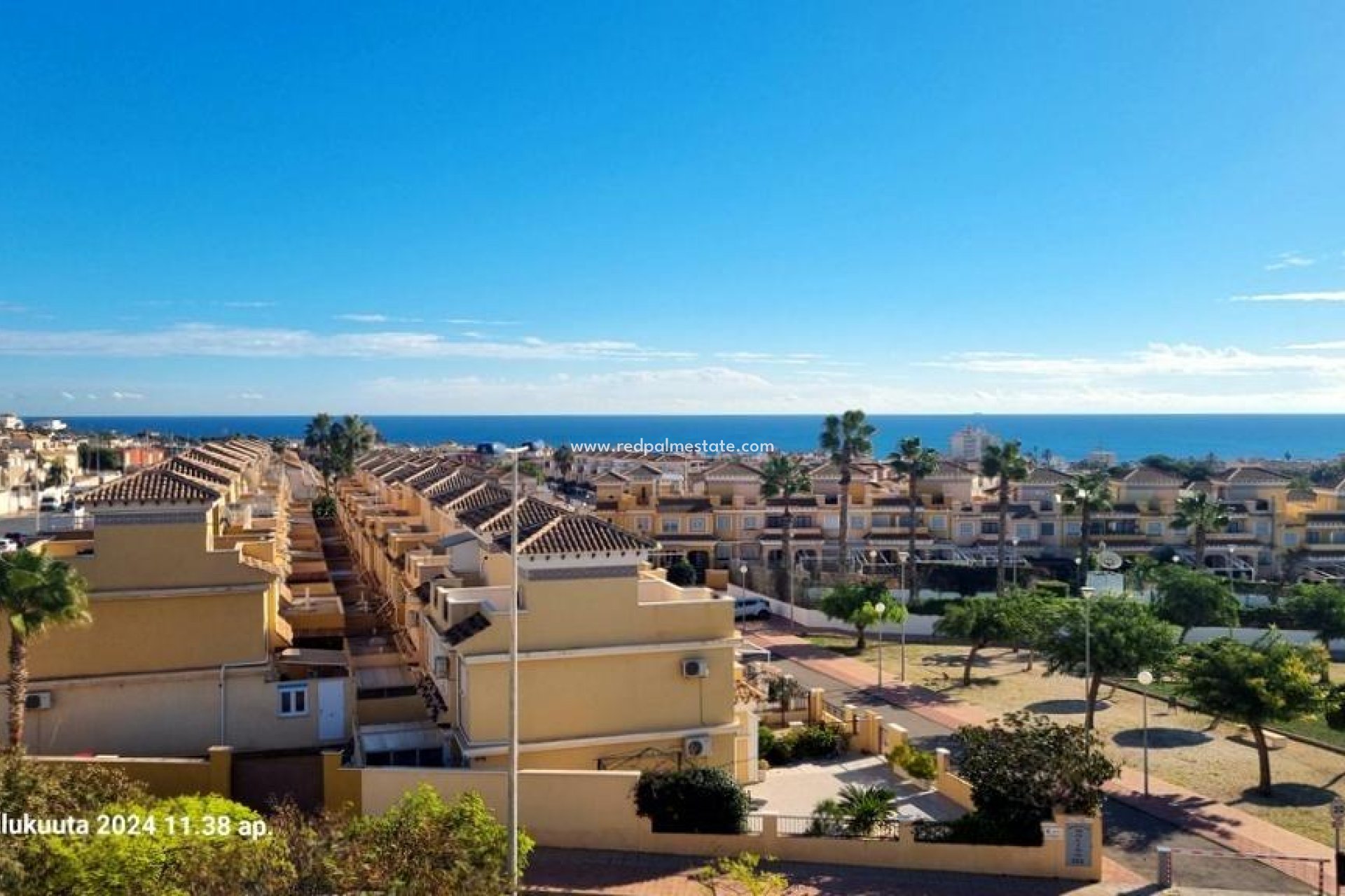 Resale - Bungalow -
Torrevieja - La Mata