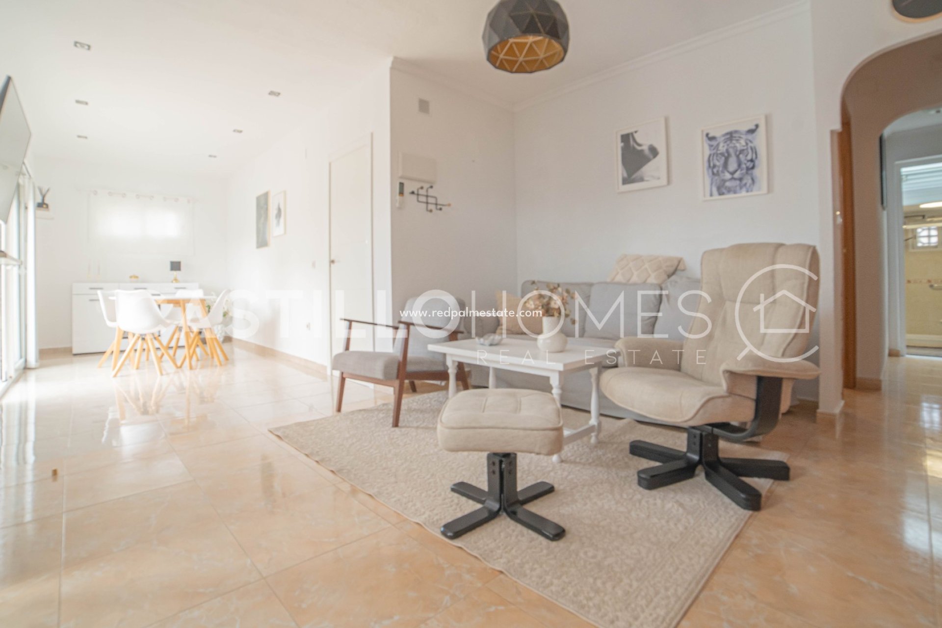 Resale - Bungalow -
Torrevieja - La Mata