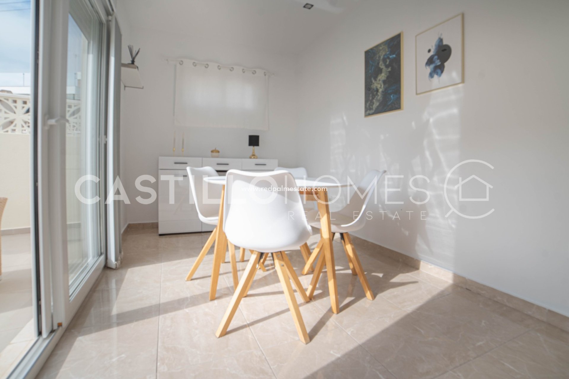 Resale - Bungalow -
Torrevieja - La Mata